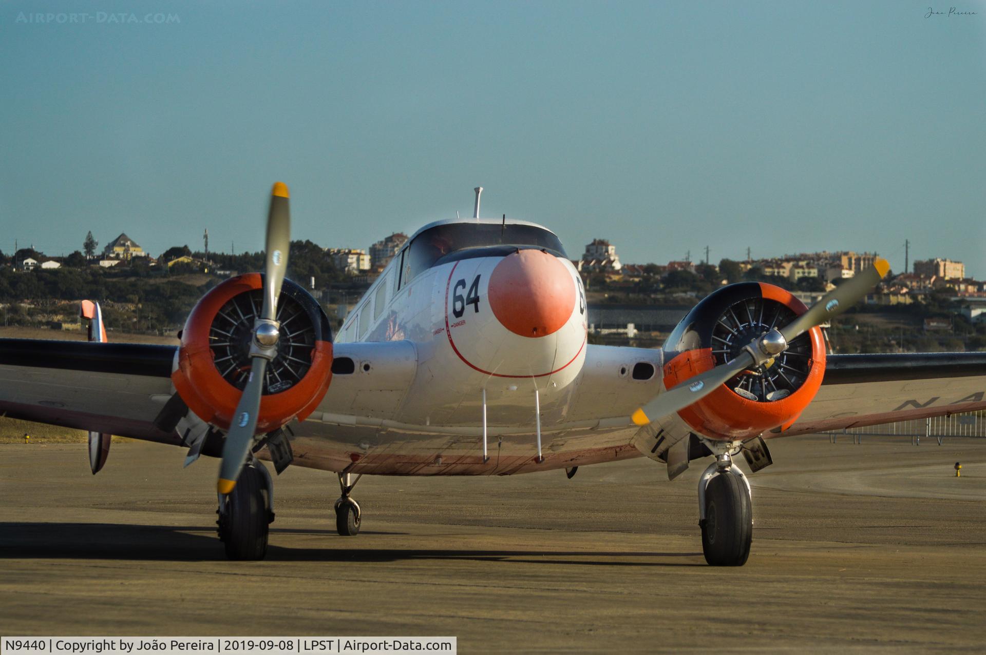 N9440, Beech UC-45J Expeditor C/N 66464, This photograph was taken at an event at Base Aerea nº1 in Sintra.