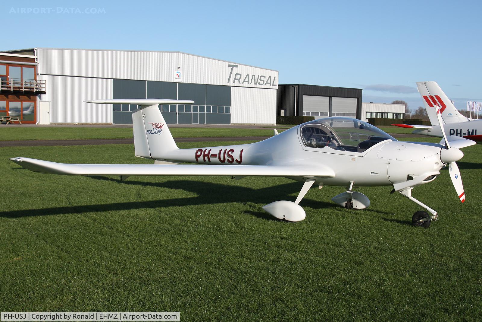 PH-USJ, 1995 HOAC DV-20 Katana C/N 20139, at ehmz