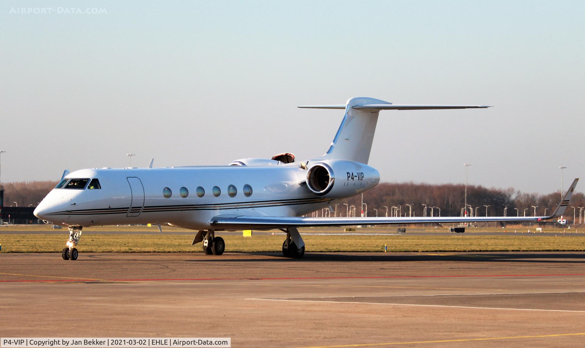 P4-VIP, Gulfstream Aerospace Gulstream V C/N 669, Arriving at Lelystad Airport to get a new livery by Satys at Lelystad Airport