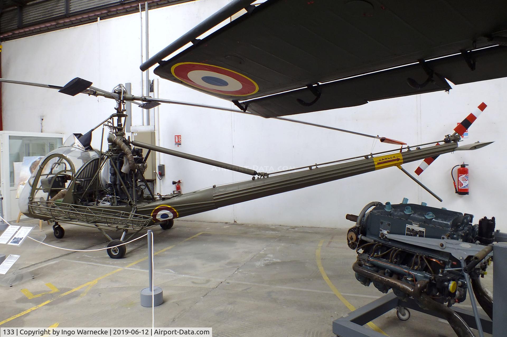133, Hiller UH-12A C/N 133, Hiller UH-12A at the Musee de l'ALAT et de l'Helicoptere, Dax