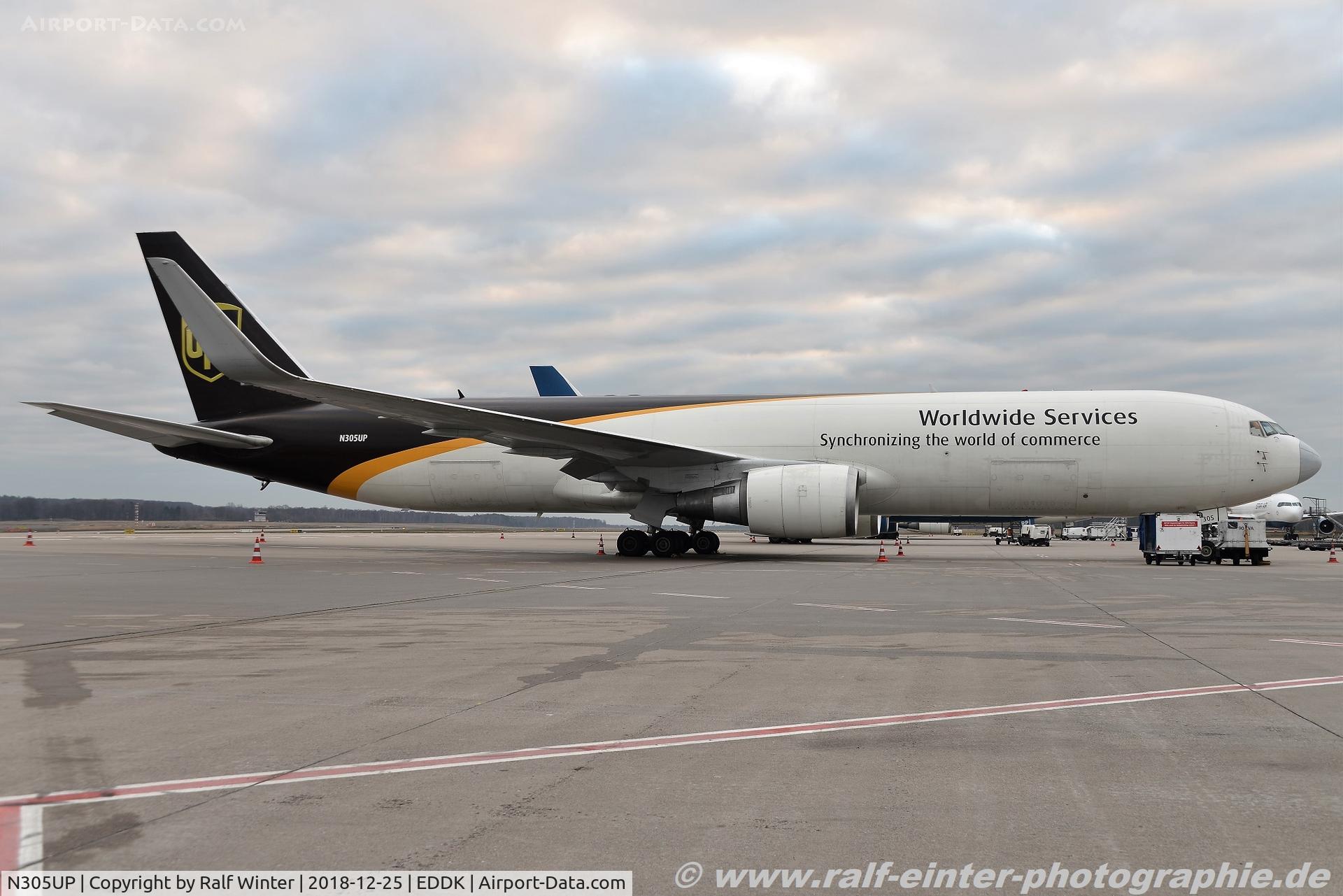 N305UP, 1995 Boeing 767-34AF/ER C/N 27243, Boeing 767-34AFER - 5X UPS United Parcel Service - 27243 - N305UP - 25.12.2018 - CGN
