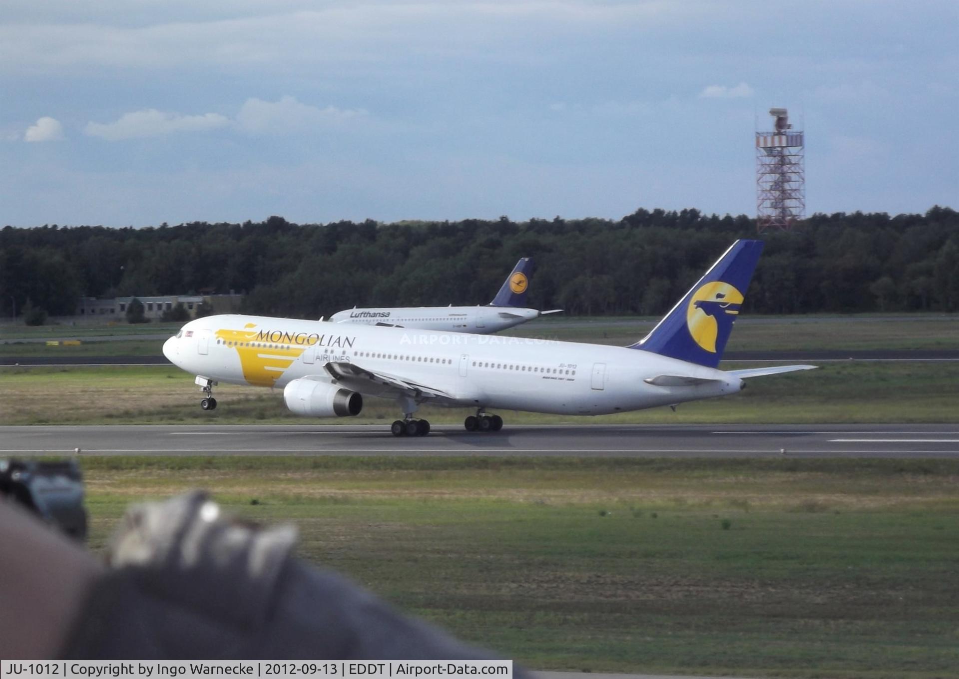 JU-1012, 1996 Boeing 767-3W0/ER C/N 28264, Boeing 767-3W0(ER) of MIAT Mongolian Airlines at Berlin-Tegel airport