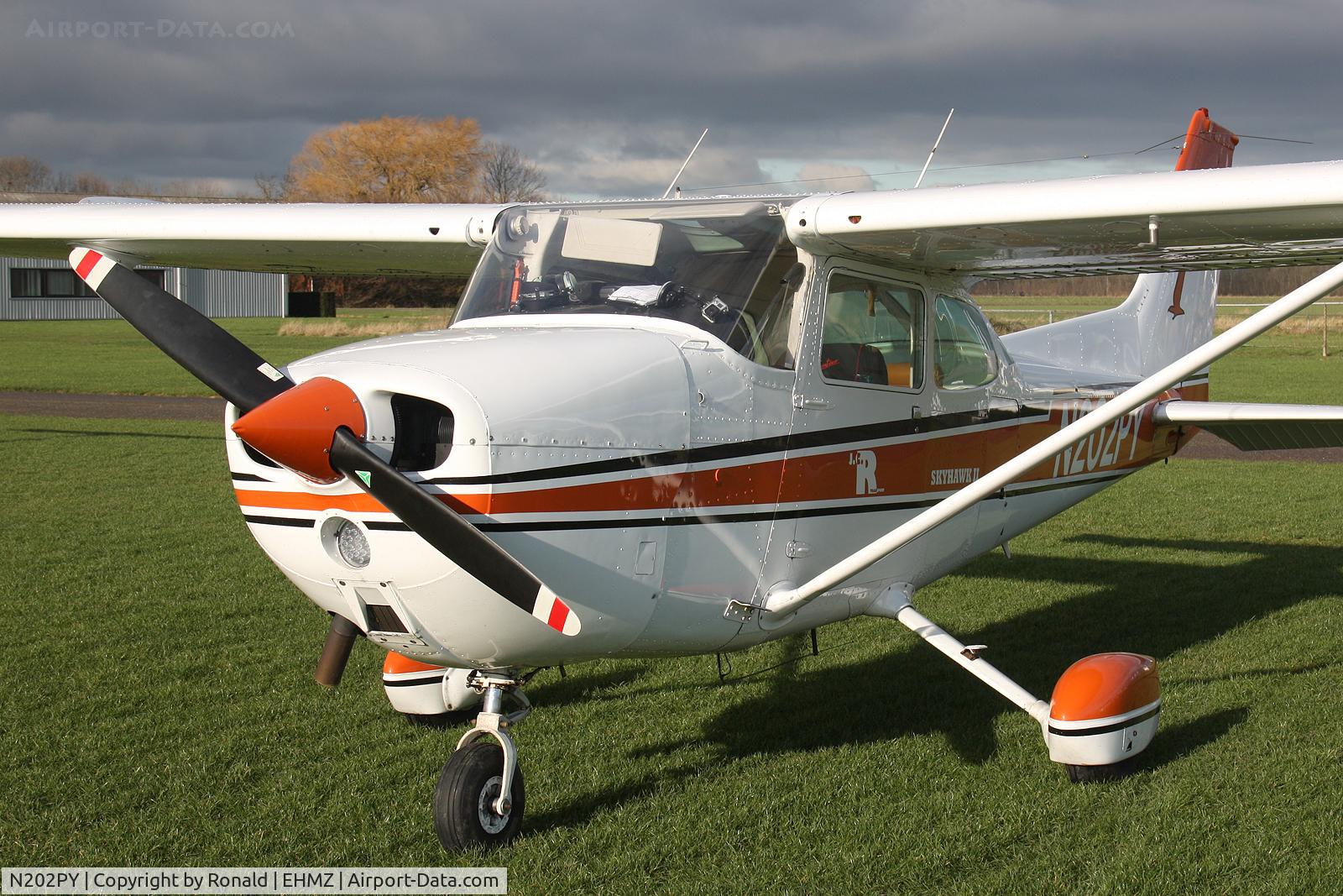 N202PY, 1978 Cessna 172N C/N 17271126, at ehmz