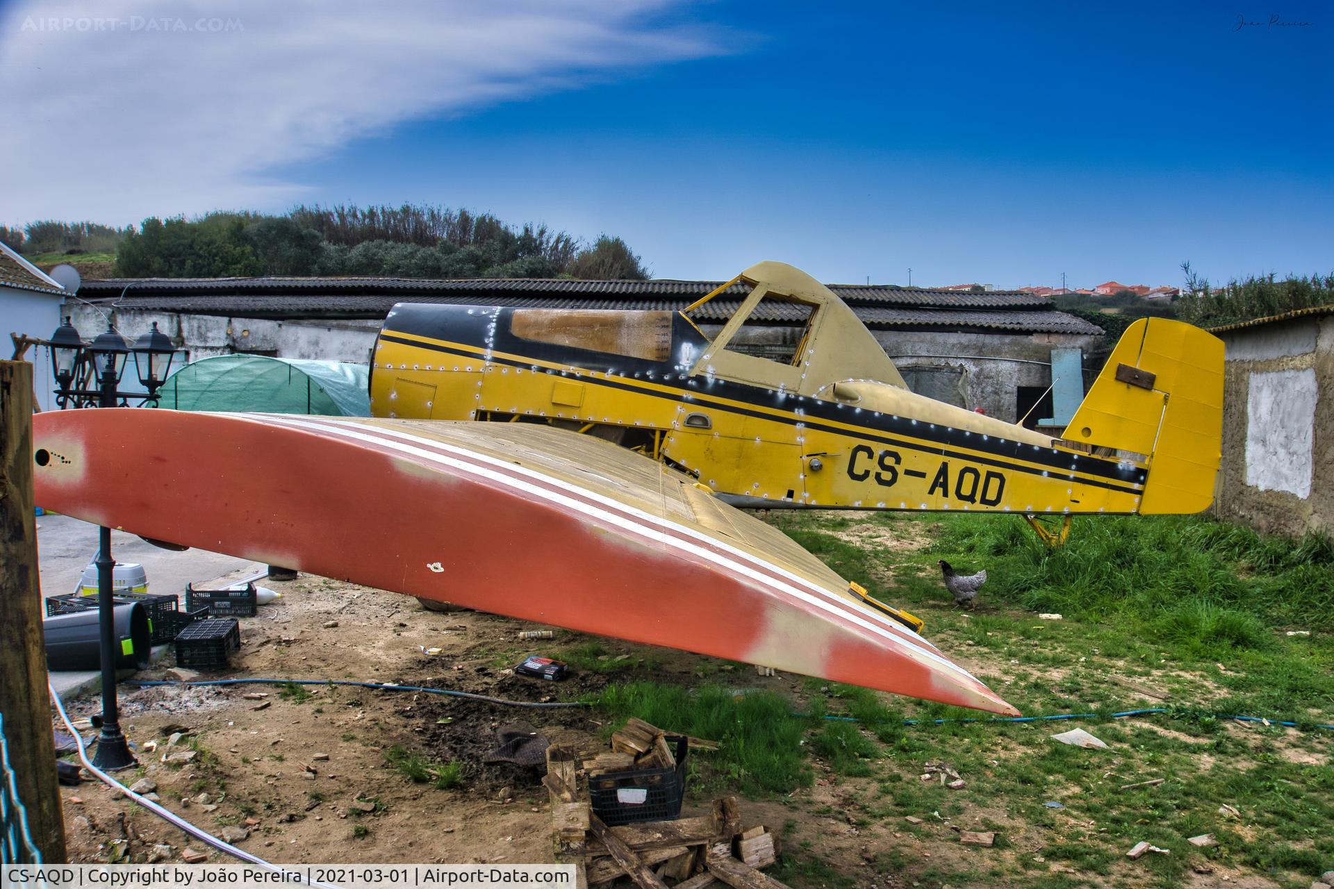CS-AQD, 1973 Rockwhell Trush Commander S-2R C/N 1865-R, The dismantled plane, found in a backyard of a residence.