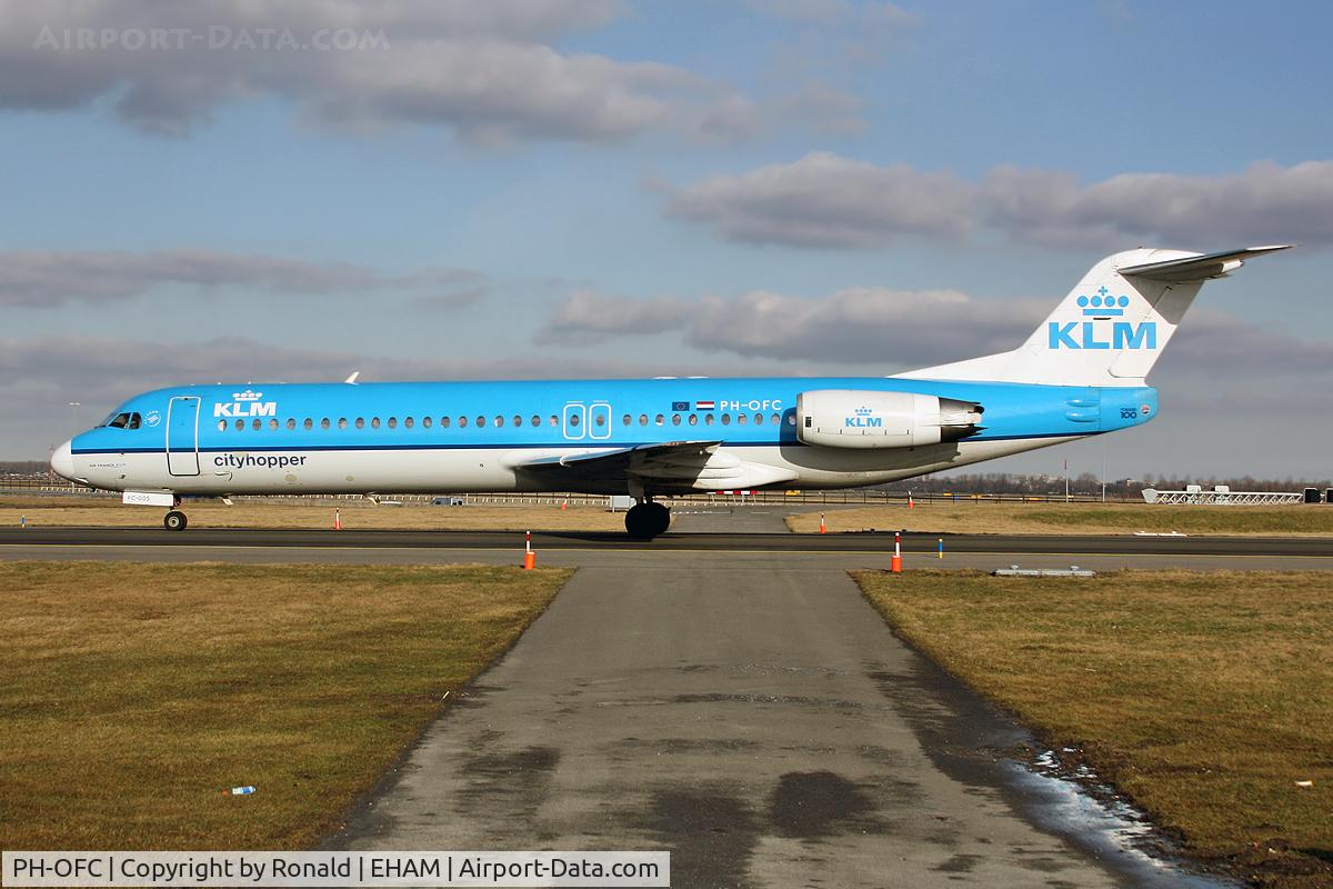 PH-OFC, 1989 Fokker 100 (F-28-0100) C/N 11263, at spl