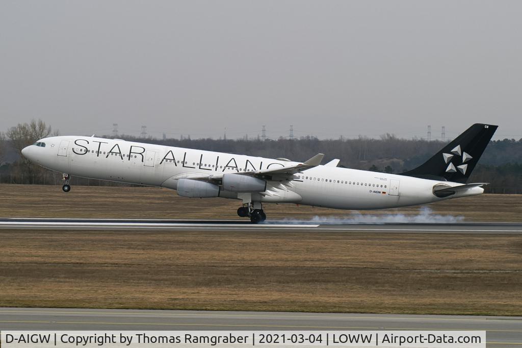 D-AIGW, 2000 Airbus A340-313X C/N 327, Lufthansa Airbus A340-300