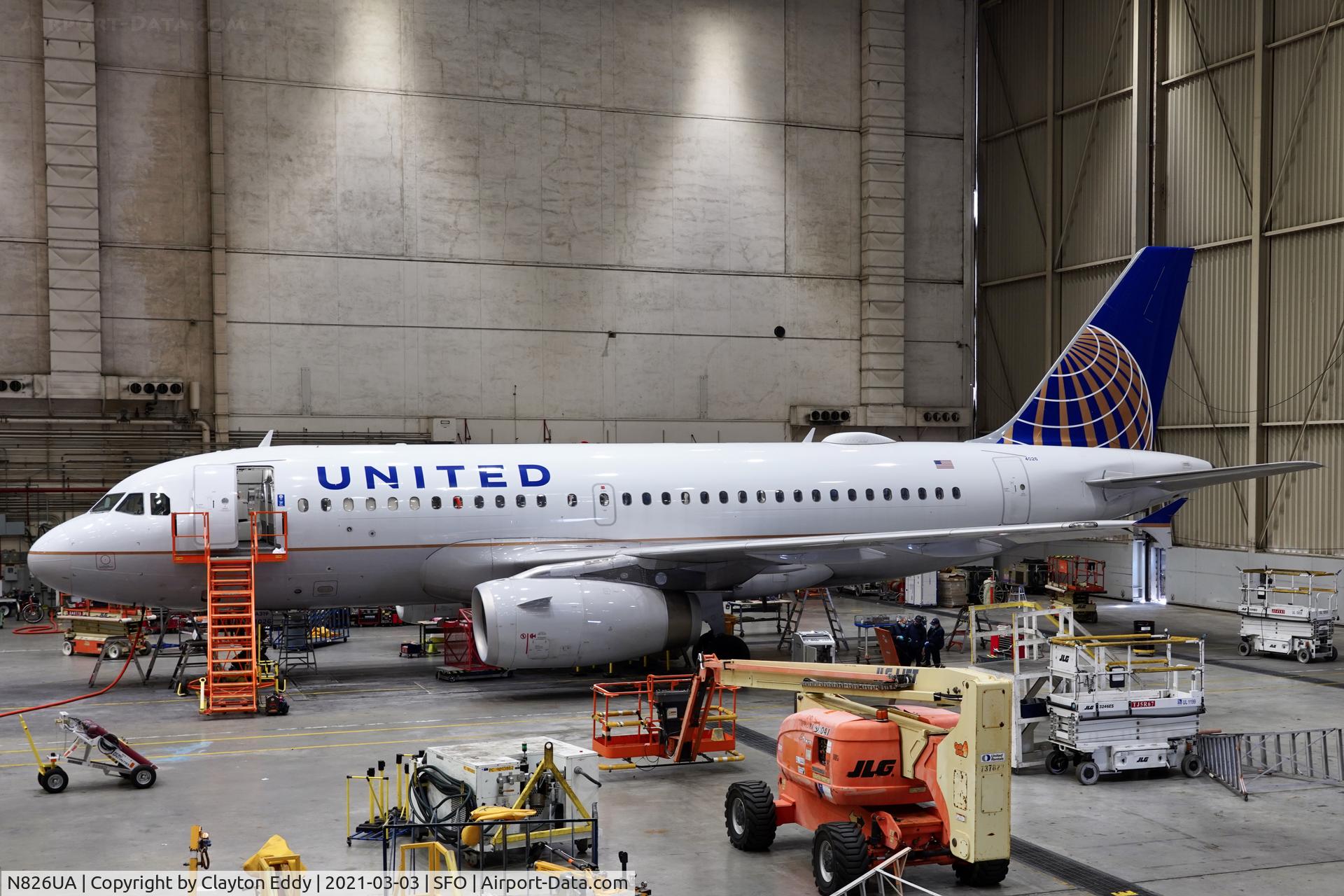 N826UA, 1999 Airbus A319-131 C/N 989, SFO 2021.