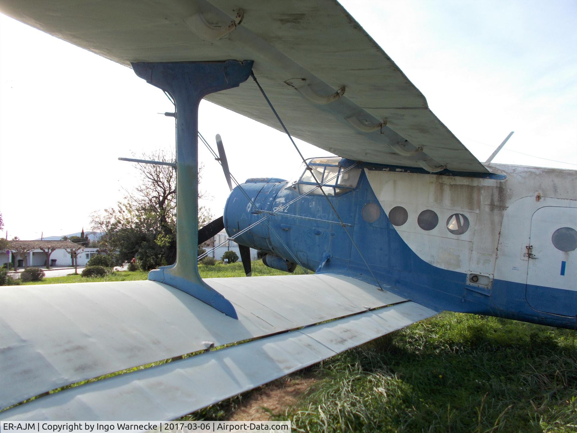 ER-AJM, PZL-Mielec An-2R C/N 1G210-31, Antonov (PZL-Mielec) An-2R COLT displayed at Mallorca's Son Bonet airport