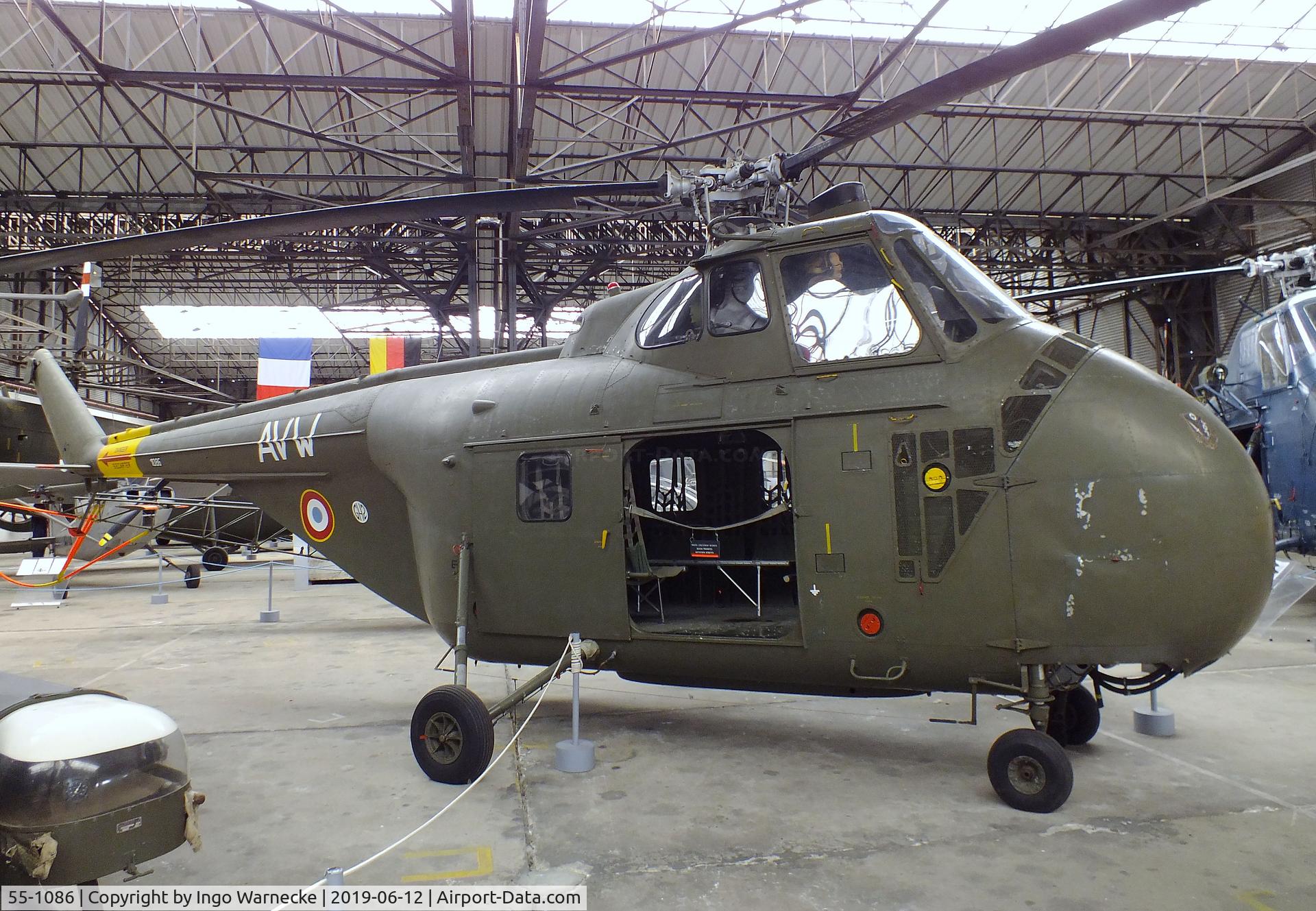 55-1086, Sikorsky H-19D Chickasaw C/N 55-1086, Sikorsky H-19D Chickasaw at the Musee de l'ALAT et de l'Helicoptere, Dax