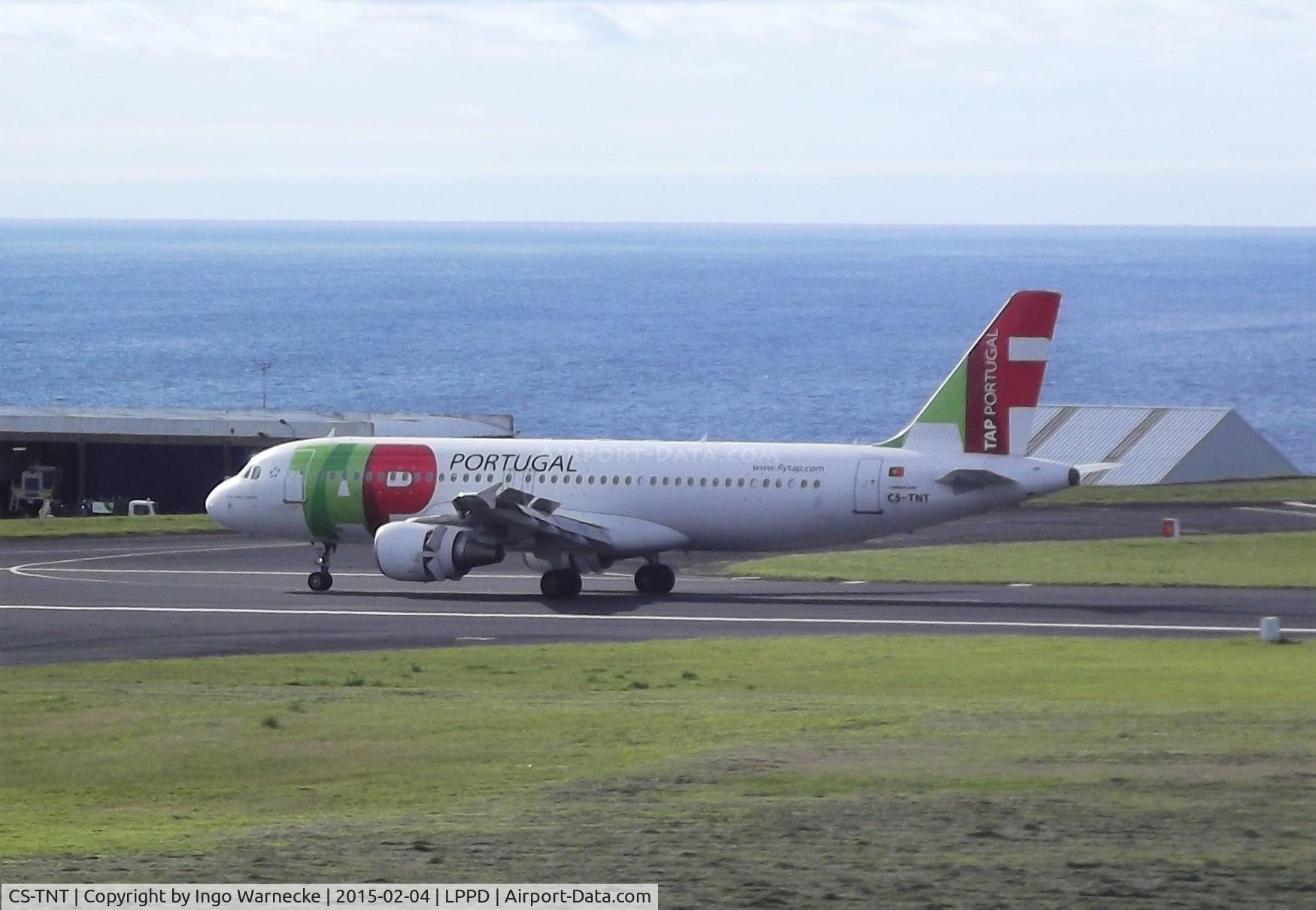 CS-TNT, 2009 Airbus A320-214 C/N 4095, Airbus A320-214 of TAP at Ponta Delgada Airport, Sao Miguel / Azores