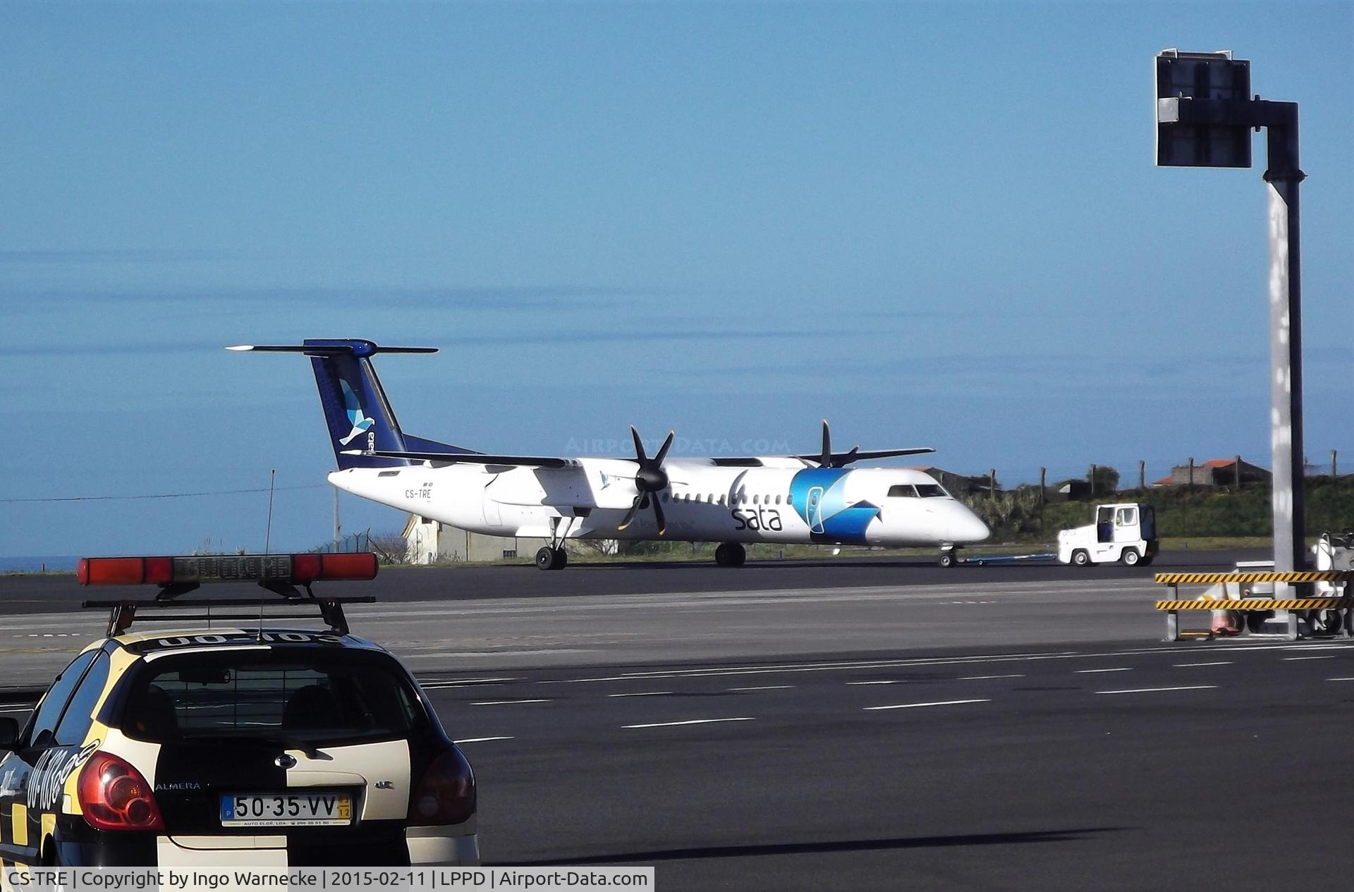 CS-TRE, 2009 Bombardier DHC-8-402 Dash 8 C/N 4295, De Havilland Canada DHC-8-402 (Dash 8) of SATA at Ponta Delgada airport, Sao Miguel / Azores