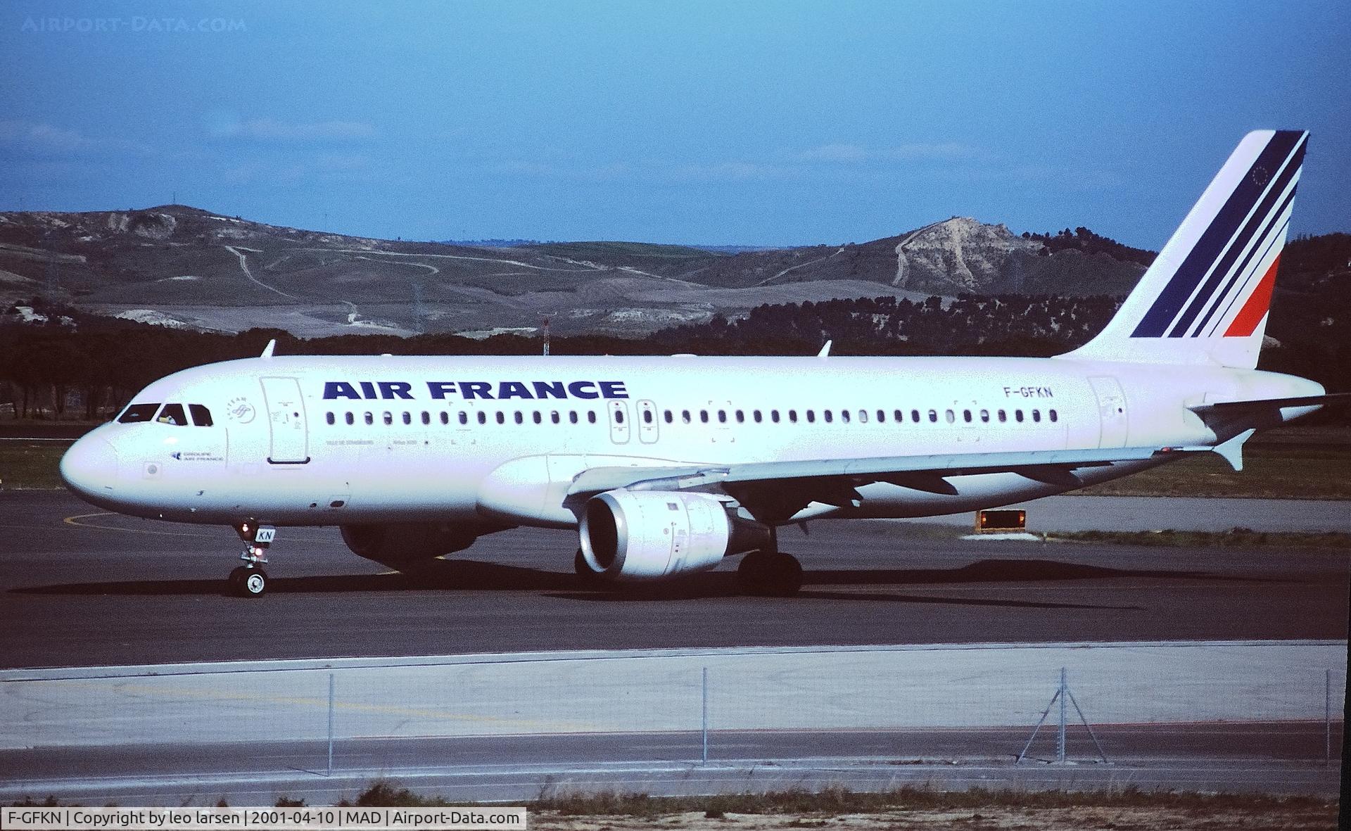 F-GFKN, 1990 Airbus A320-211 C/N 0128, Madrid 10.4.2001