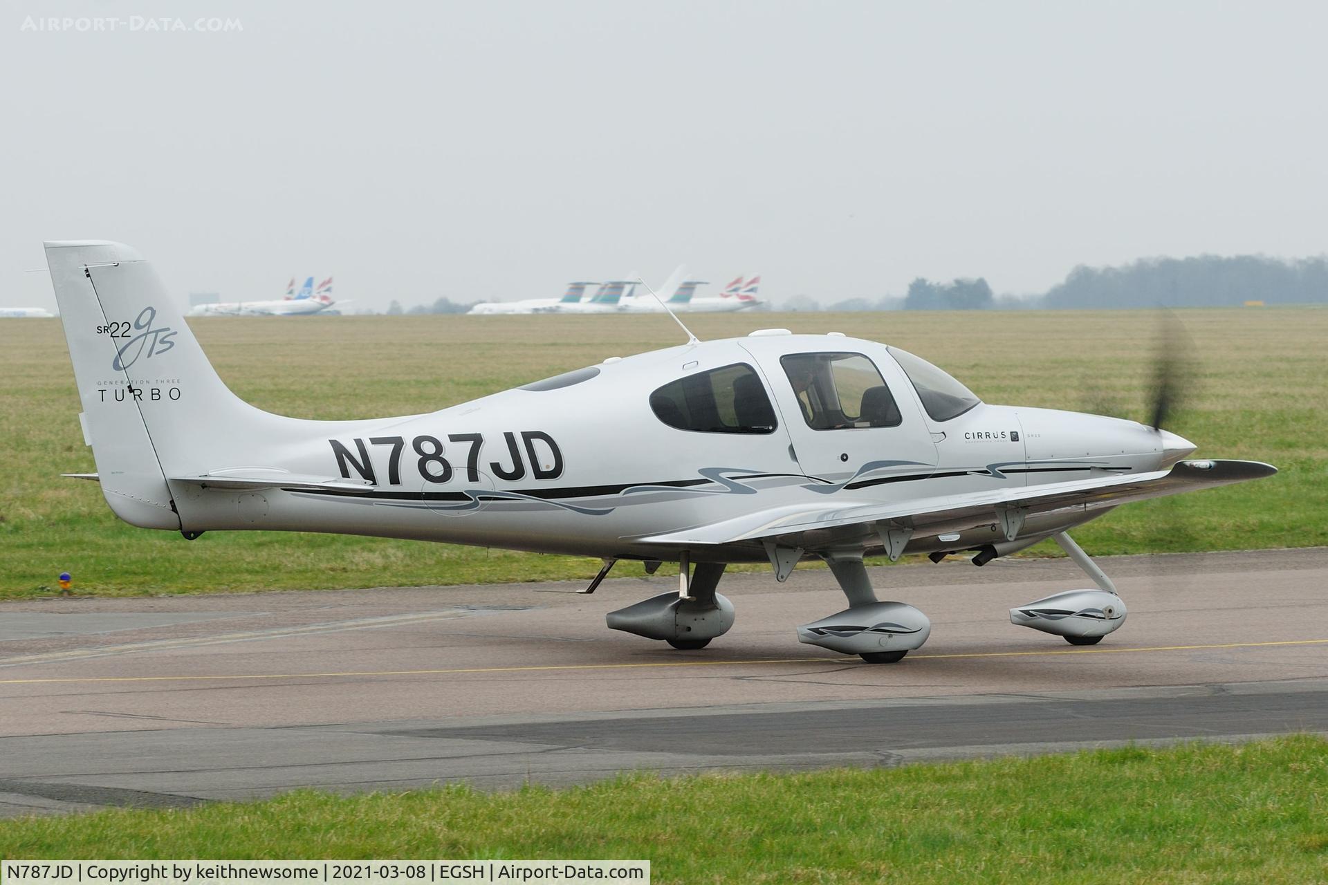 N787JD, 2008 Cirrus SR22 C/N 3287, Leaving Norwich.
