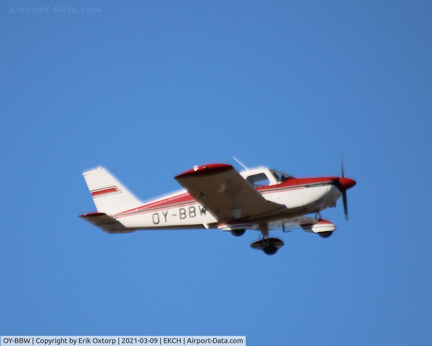 OY-BBW, 1965 Piper PA-28-180, Cherokee C/N 28-2737, OY-BBW overflying CPH airport