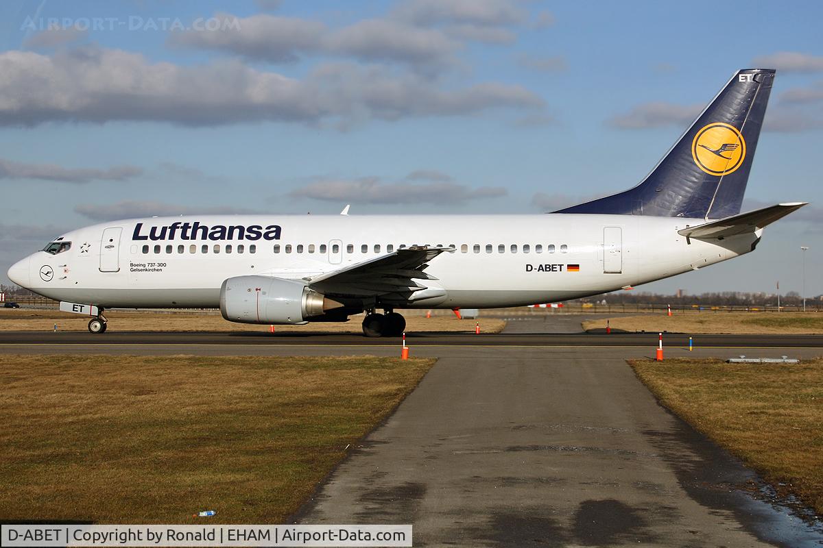 D-ABET, 1994 Boeing 737-330 C/N 27903, at spl