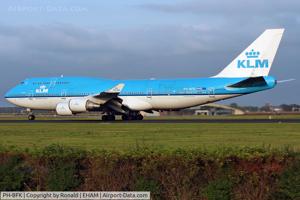 PH-BFK, 1991 Boeing 747-406BC C/N 25087, at spl