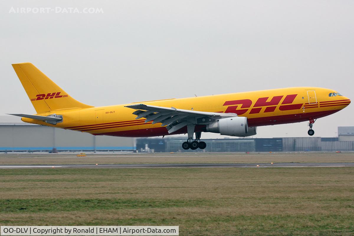 OO-DLV, 1981 Airbus A300B4-203(F) C/N 150, at spl