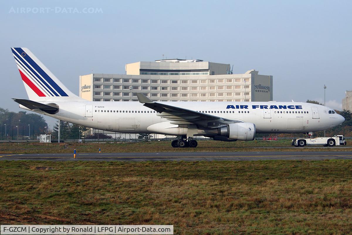 F-GZCM, 2004 Airbus A330-203 C/N 567, at cdg