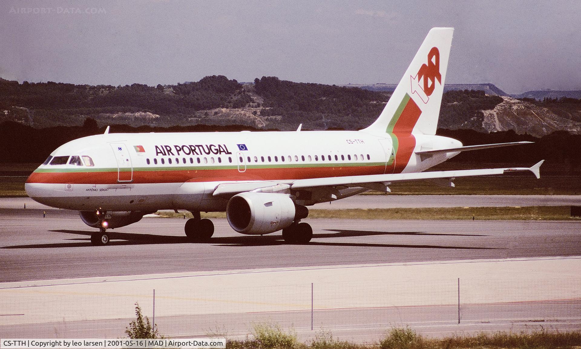 CS-TTH, 1998 Airbus A319-111 C/N 917, Madrid 16.5.2001