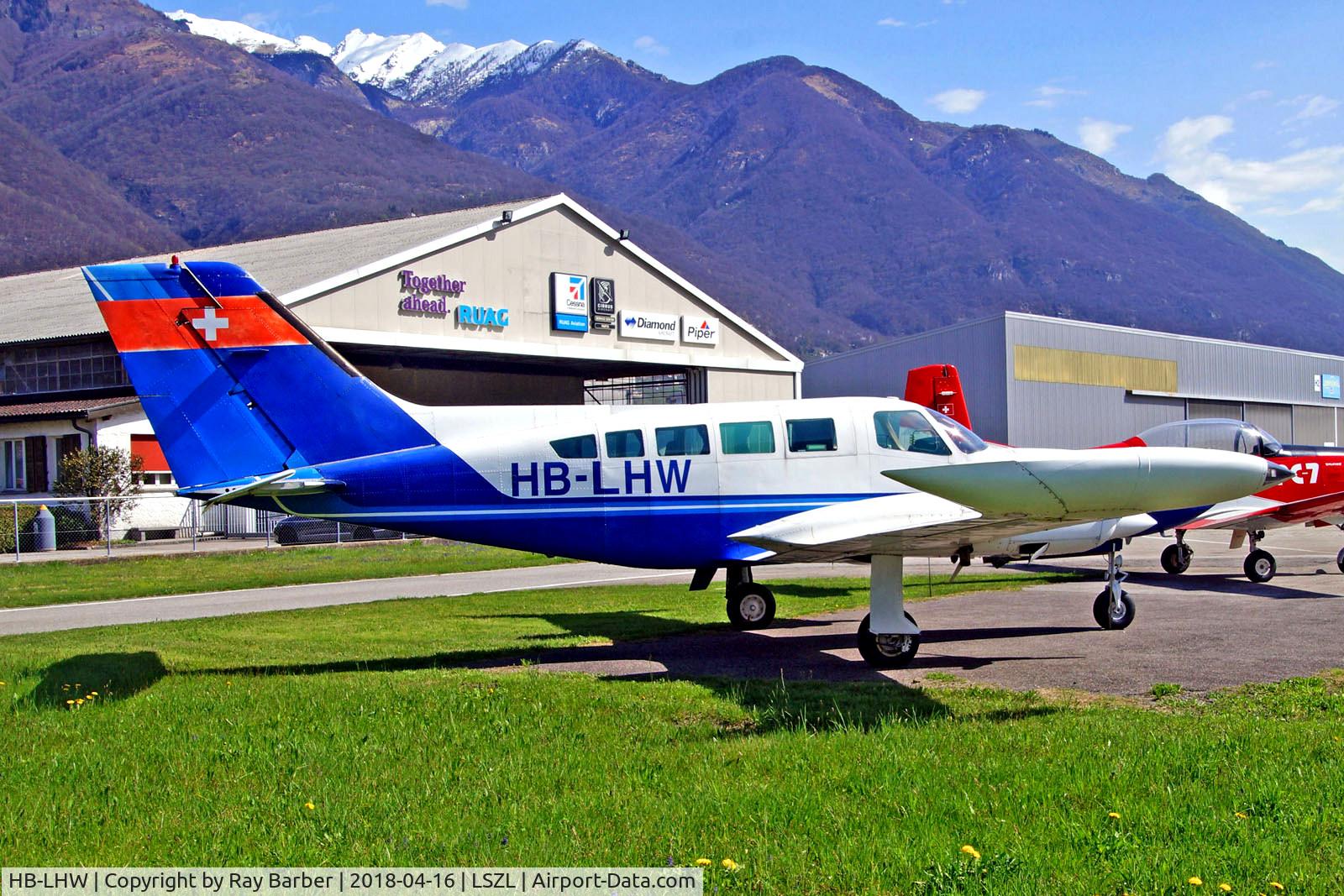 HB-LHW, 1975 Cessna 402B Businessliner C/N 402B0926, HB-LHW   Cessna 402B [402B-0926] Locarno~HB 16/04/2018