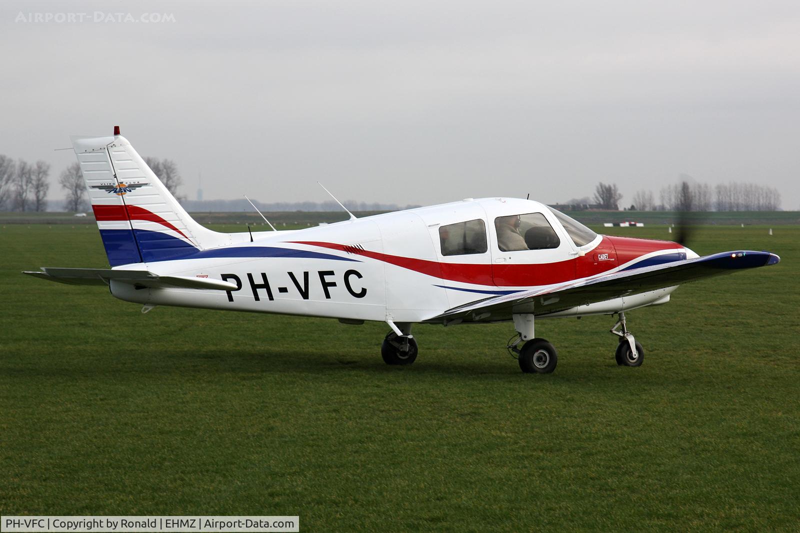 PH-VFC, 1989 Piper PA-28-161 C/N 2841314, at ehmz