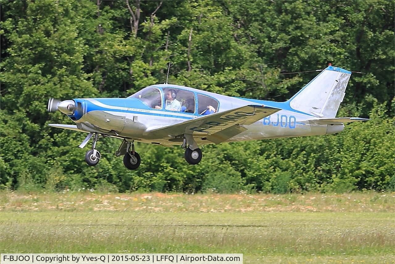 F-BJOO, 1960 Procaer F-15A Picchio C/N 12, Procaer F-15A Picchio, Take off, La Ferté-Alais airfield (LFFQ) Air show 2015