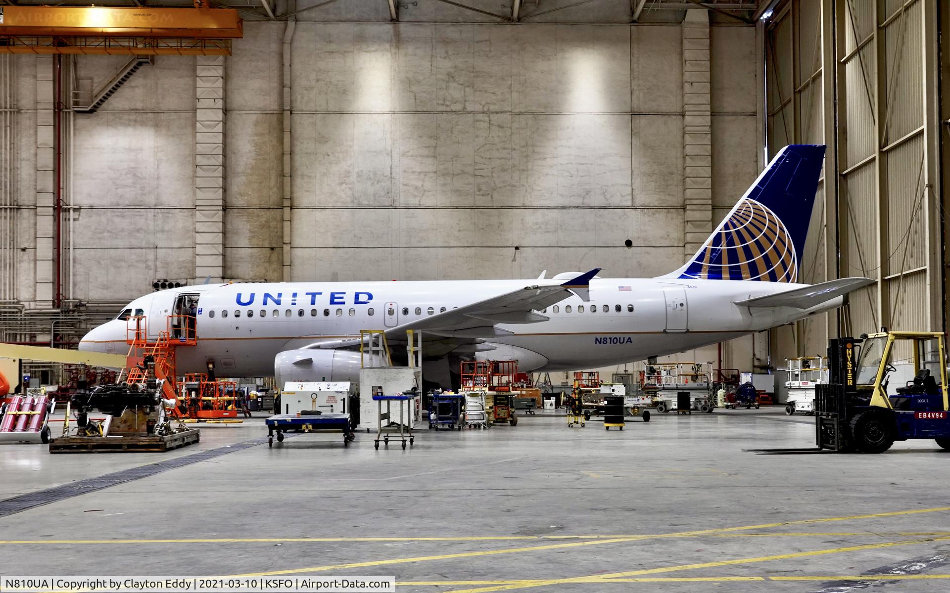 N810UA, 1998 Airbus A319-131 C/N 843, SFO 2021.
