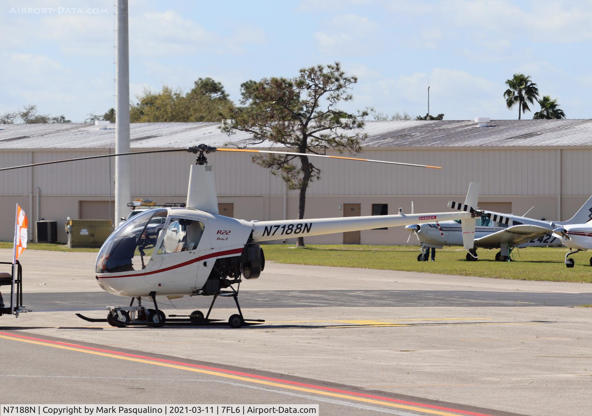 N7188N, 2000 Robinson R22 BETA C/N 3098, Robinson R22 BETA