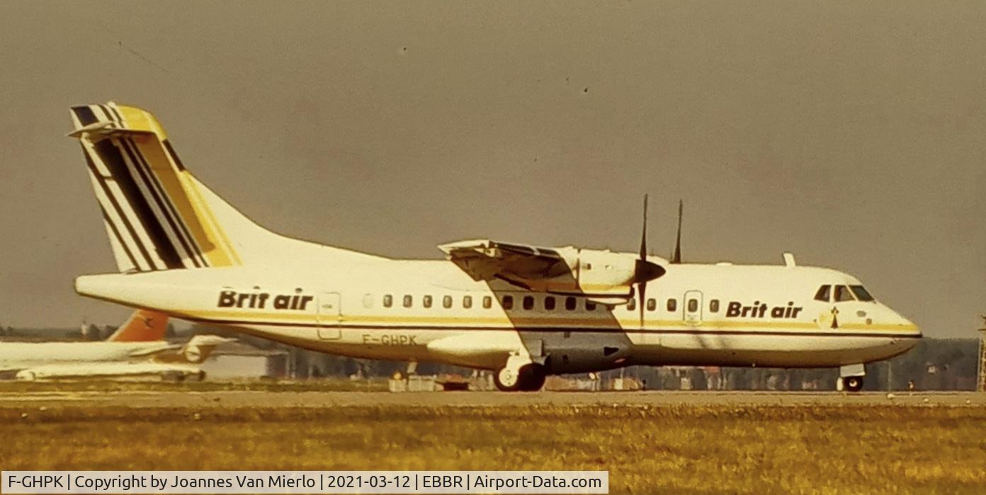 F-GHPK, 1990 ATR 42-300 C/N 218, scan from slide