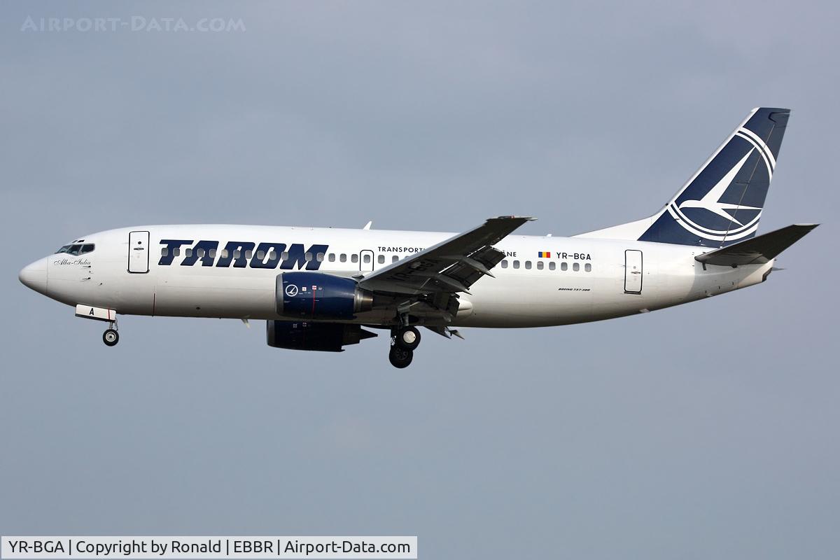 YR-BGA, 1993 Boeing 737-38J C/N 27179, at bru