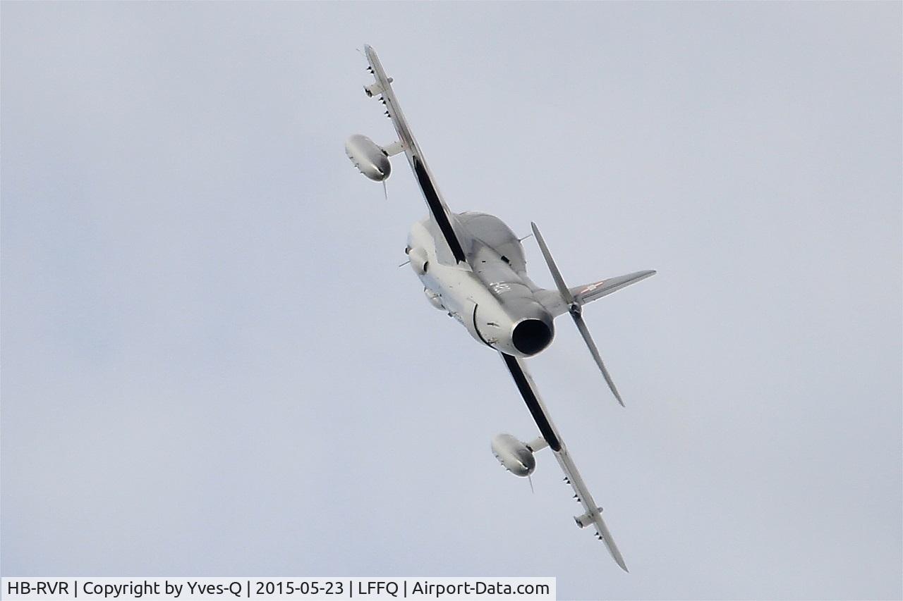 HB-RVR, 1955 Hawker Hunter T.68 C/N 41H-670806, Hawker Hunter T.68, On display, La Ferté-Alais airfield (LFFQ) Airshow 2015