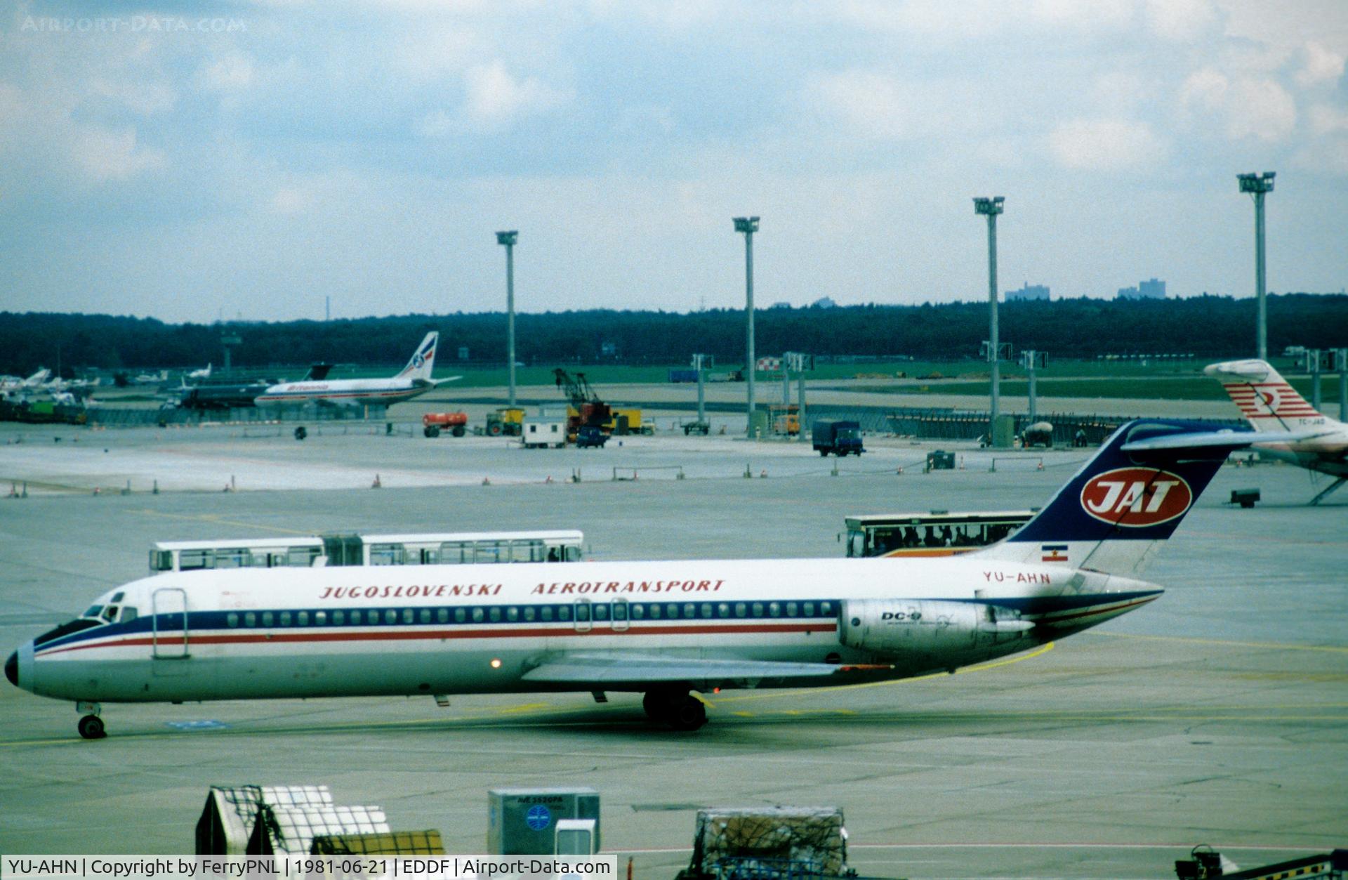 YU-AHN, 1970 McDonnell Douglas DC-9-32 C/N 47470, JAT DC9