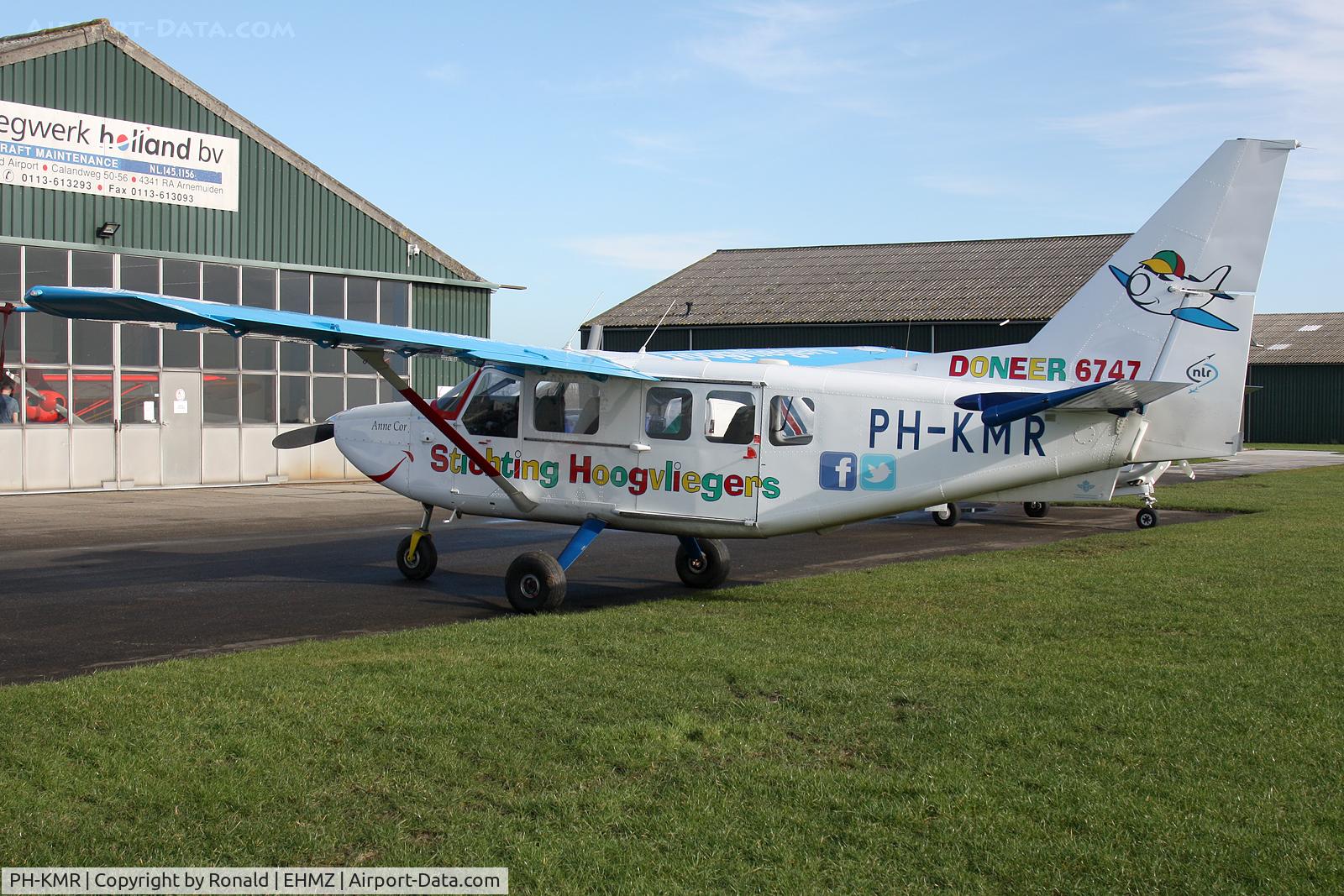 PH-KMR, 2005 Gippsland GA-8 Airvan C/N GA8-05-084, at ehmz