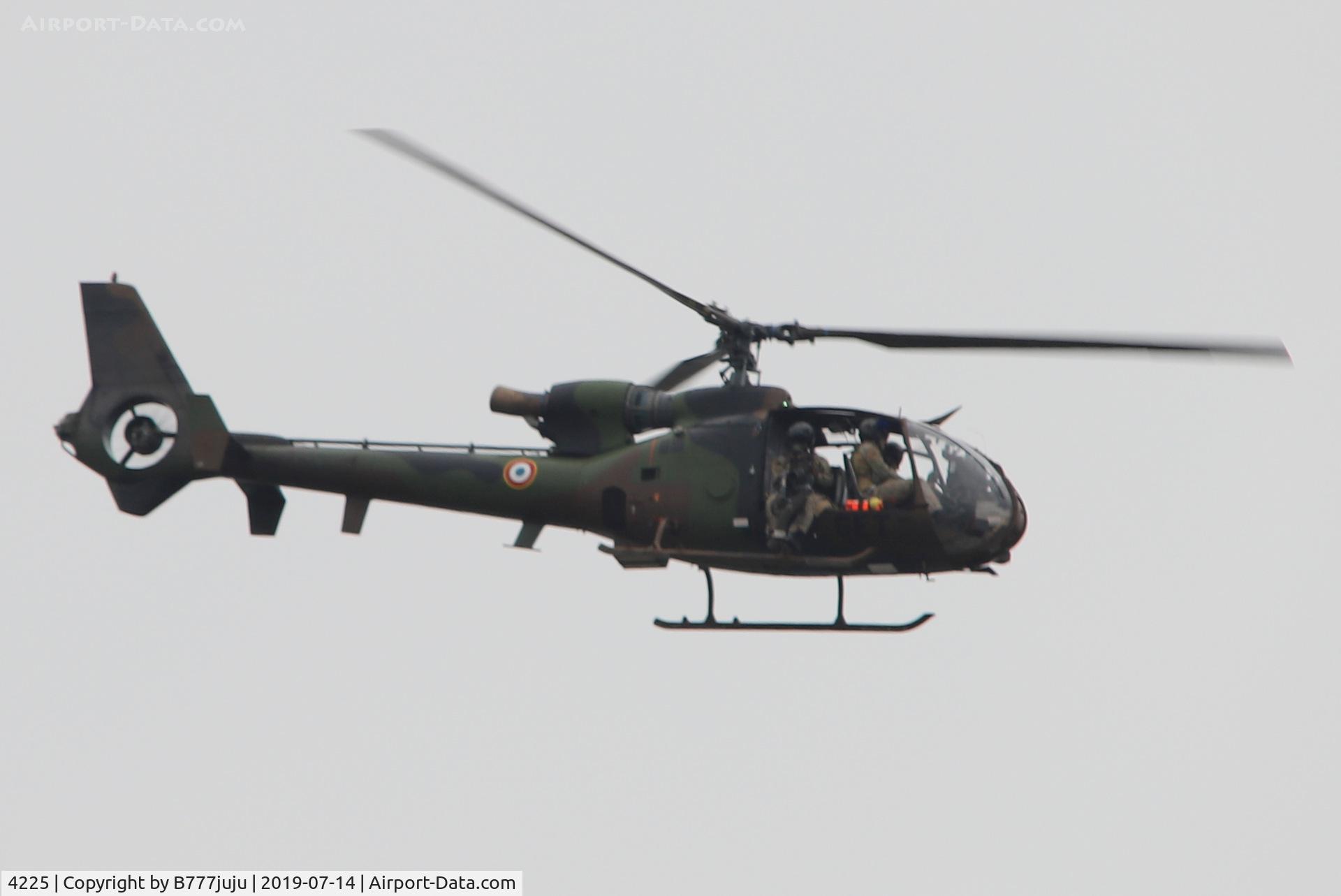 4225, Aérospatiale SA-342L-1 Gazelle C/N 2225, during French Parade over Paris