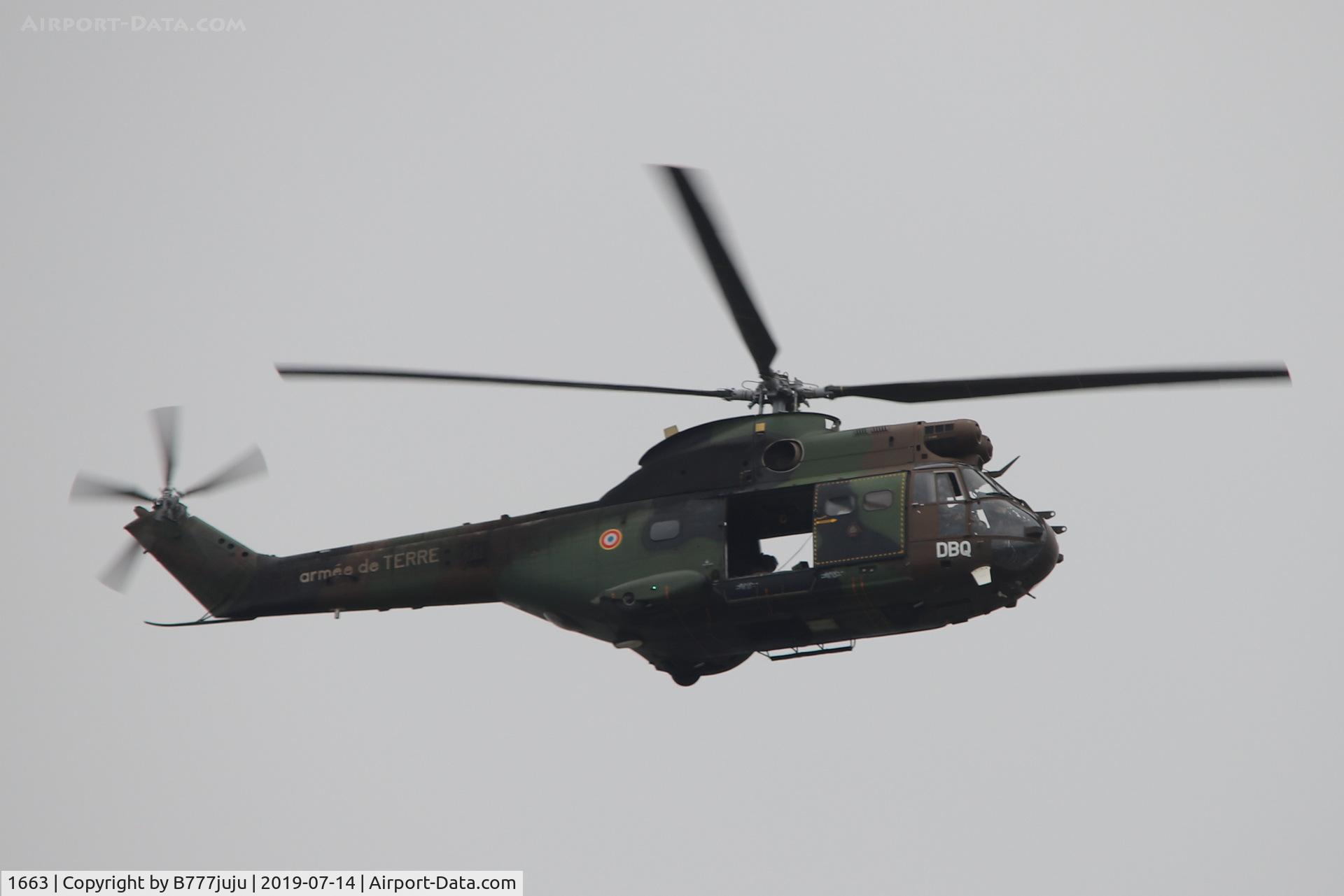 1663, Aérospatiale SA-330B Puma C/N 1663, during French Parade over Paris