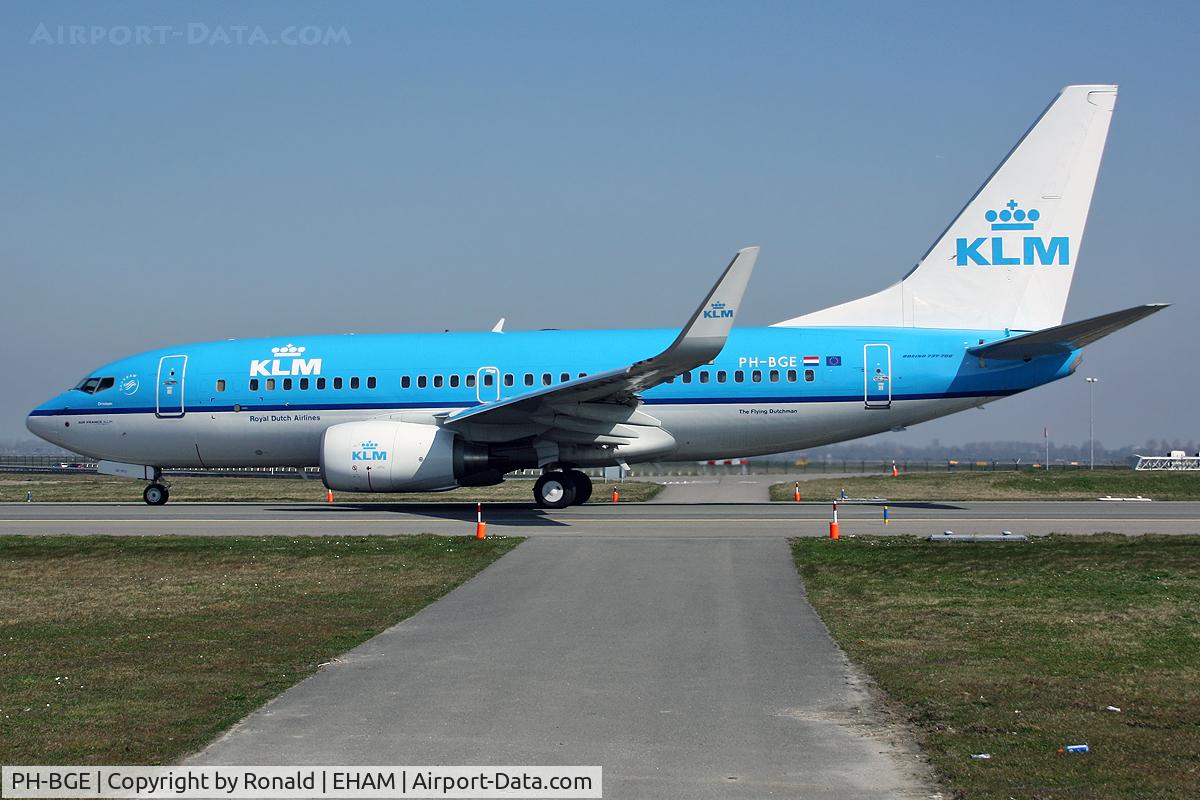 PH-BGE, 2008 Boeing 737-7K2 C/N 30371, at spl