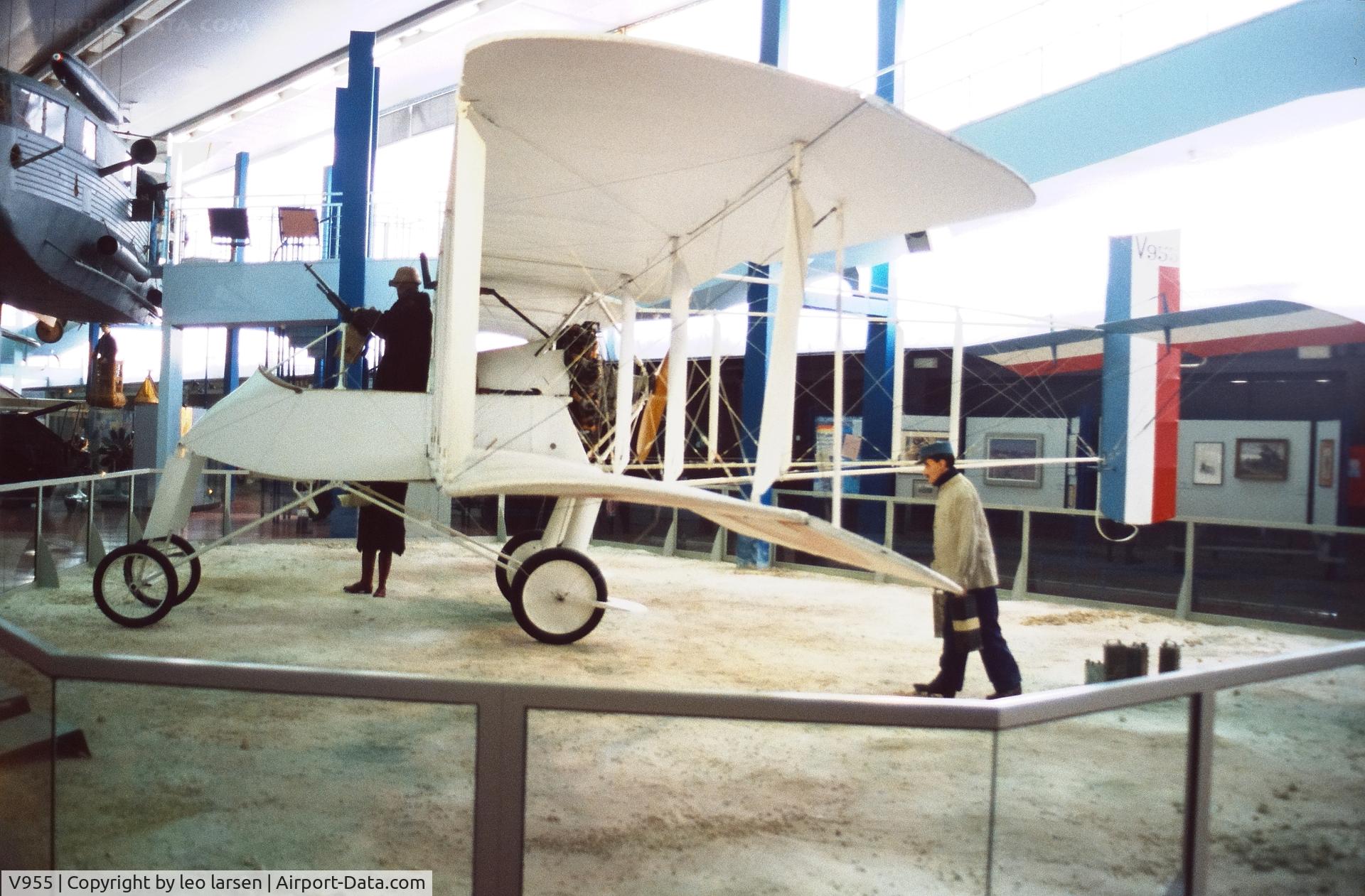 V955, 1915 Voisin LAS C/N Not found V955, Musee de l Air Paris 18.2.2002