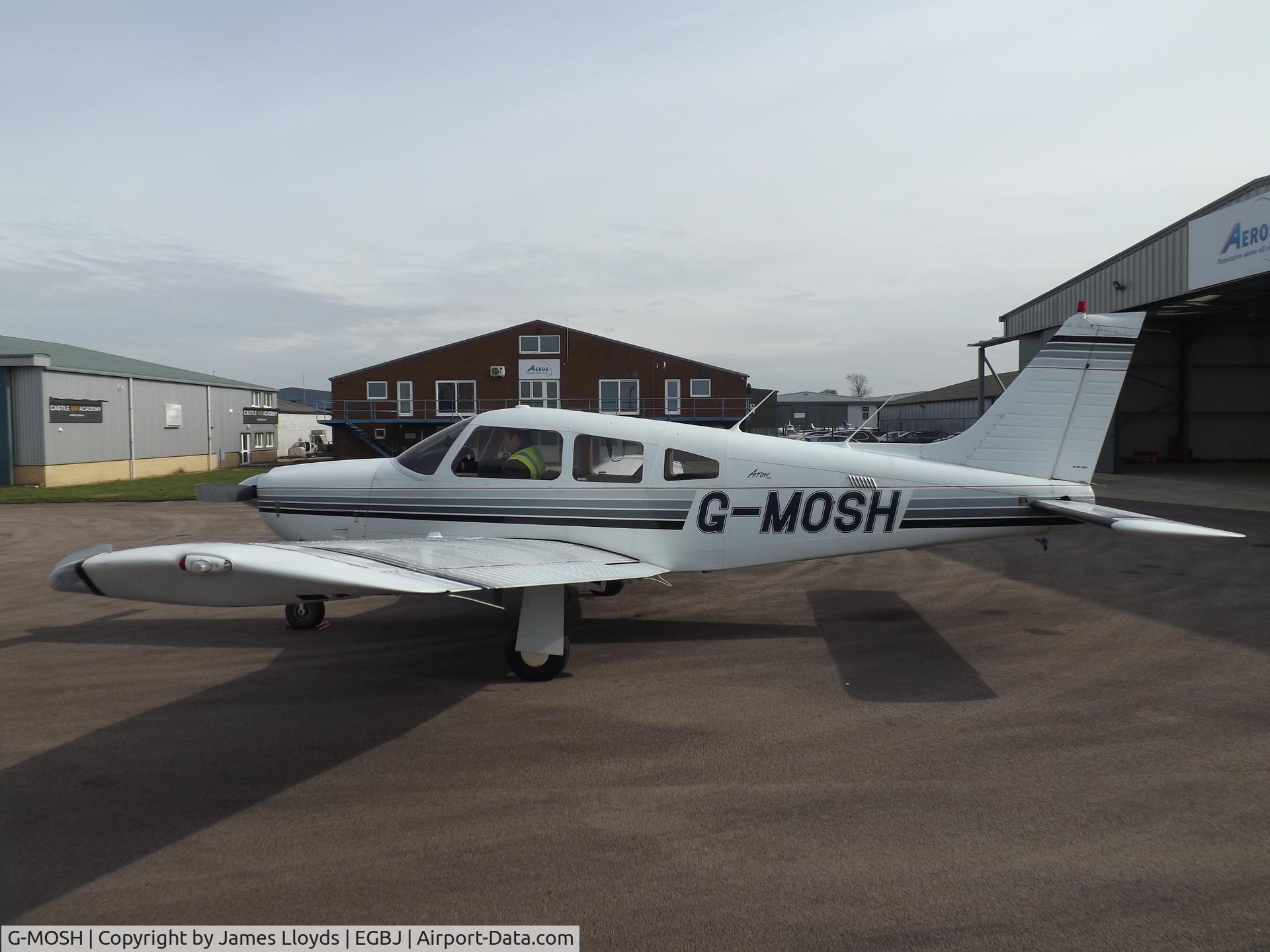 G-MOSH, 1989 Piper PA-28R-201 Cherokee Arrow III C/N 2837043, Parked up at Gloucestershire Airport.