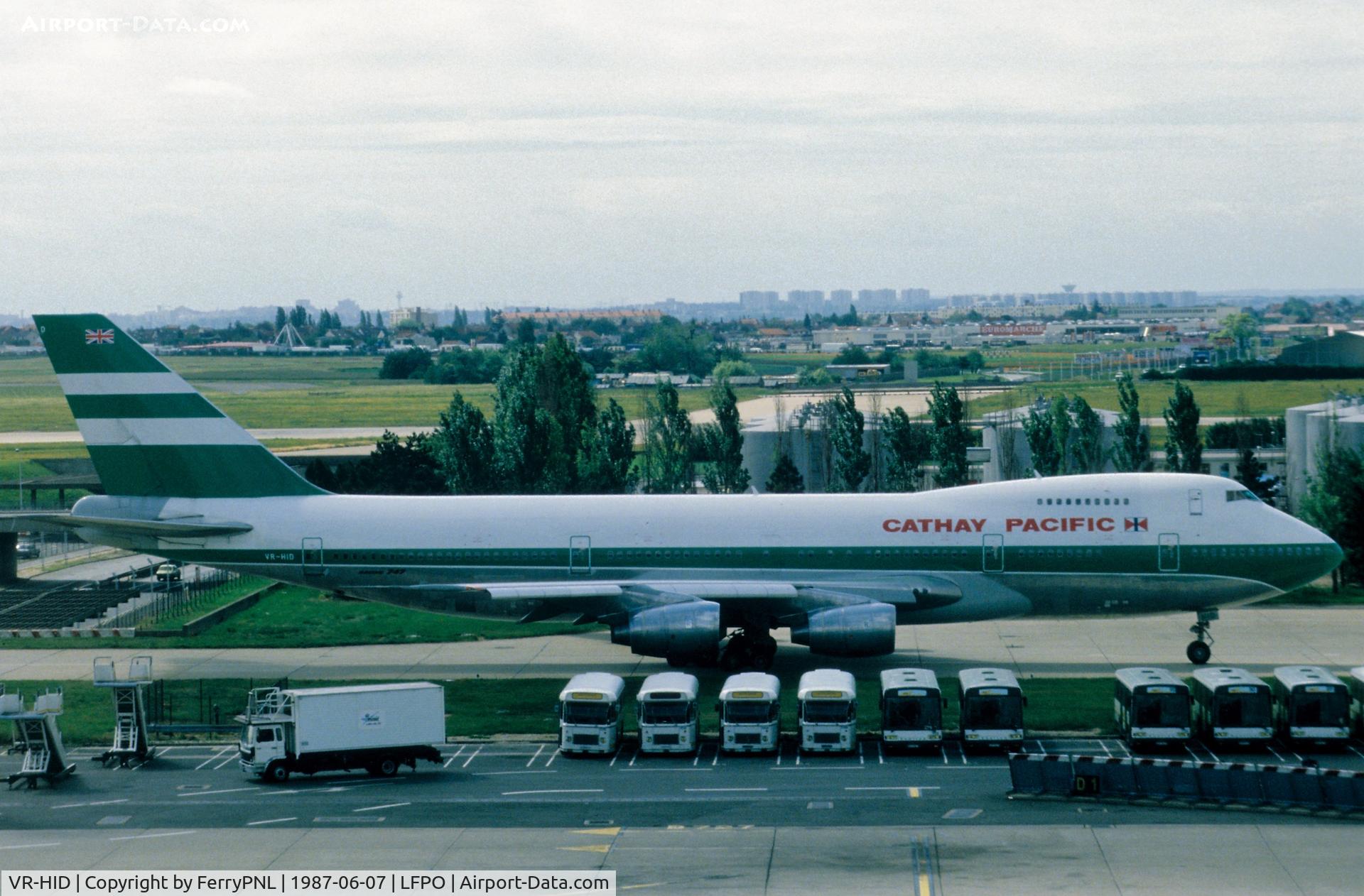 VR-HID, 1981 Boeing 747-267B C/N 22530, Cathay Pacific B742 taxying