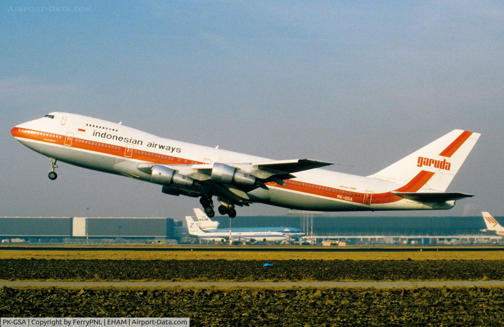 PK-GSA, 1980 Boeing 747-2U3B C/N 22246, Garuda B742 lifting-off