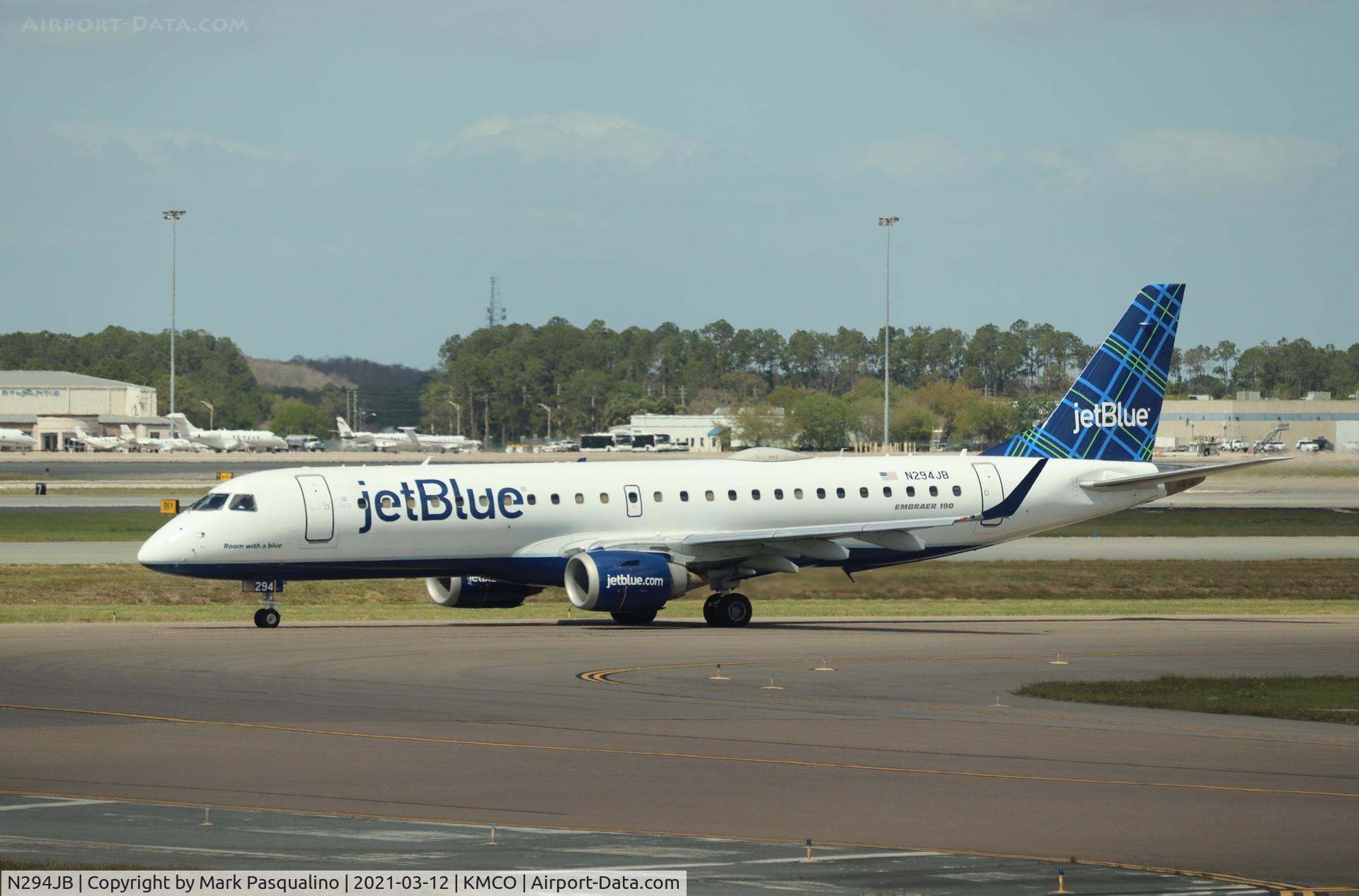 N294JB, 2008 Embraer ERJ-190-100 IGW 190AR C/N 19000185, ERJ-190-100 IGW