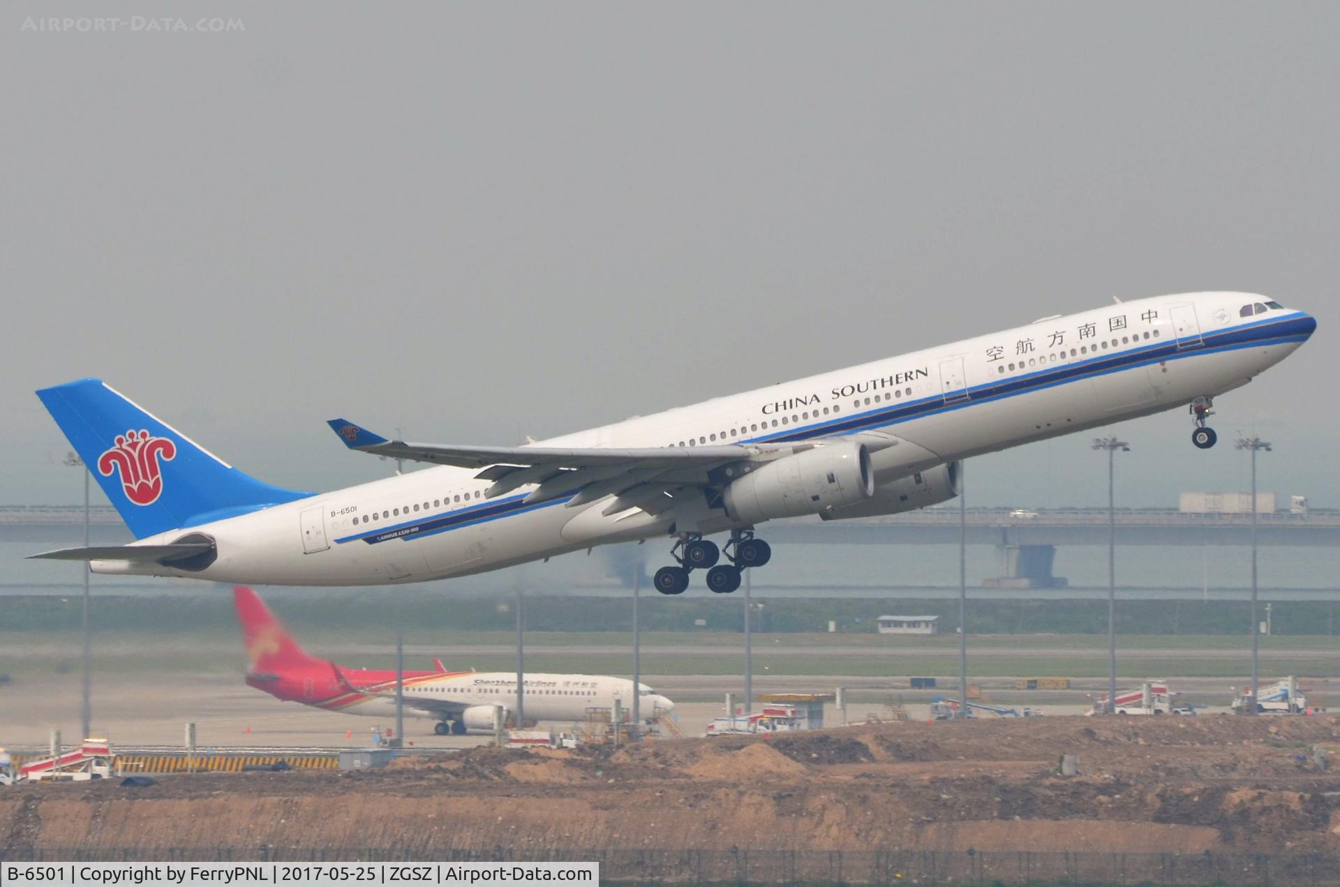 B-6501, 2008 Airbus A330-343 C/N 964, CZ A333 lifting-off