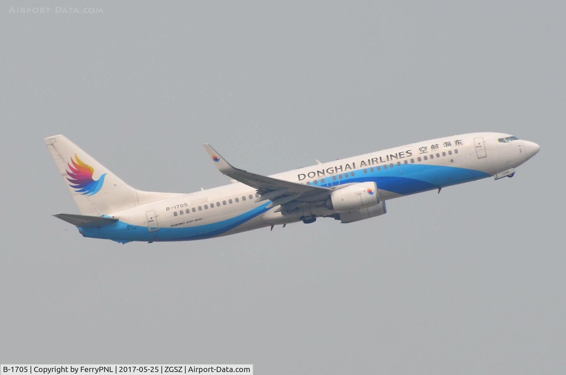 B-1705, 2014 Boeing 737-86J C/N 39387, Donghai B738 departing