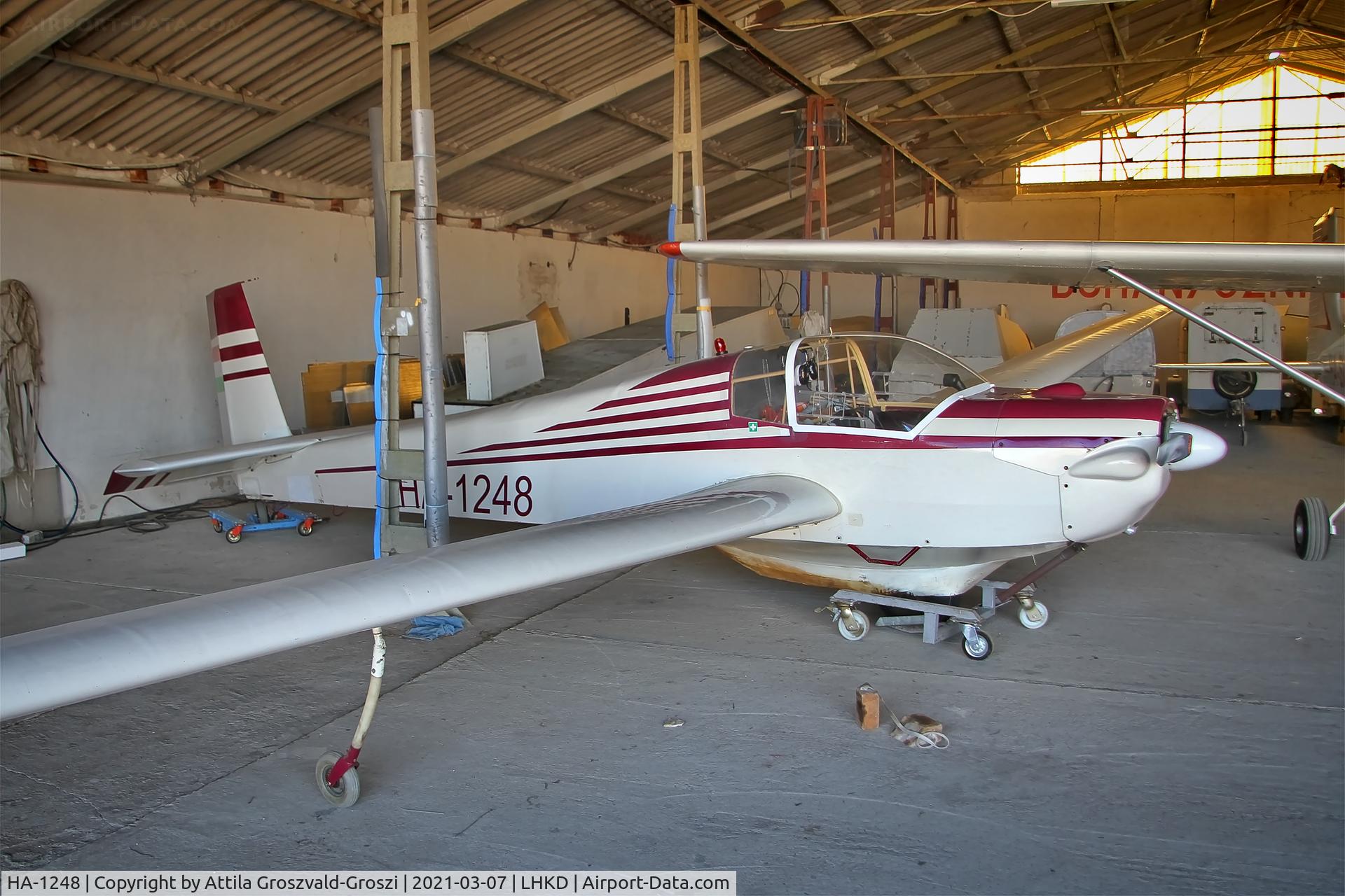 HA-1248, 1979 Scheibe SF-25C Falke C/N 4223, LHKD - Kecskéd Airport, Hungary