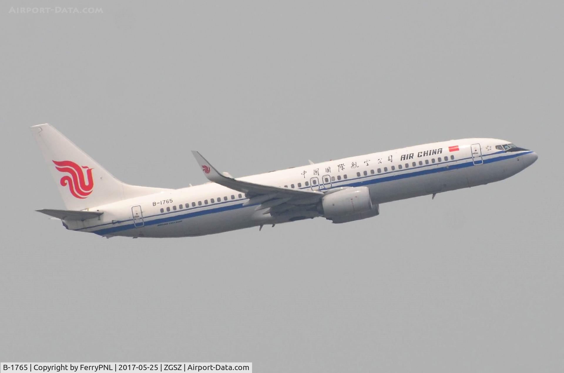 B-1765, 2015 Boeing 737-89L C/N 41106, Air China B738 taking-off
