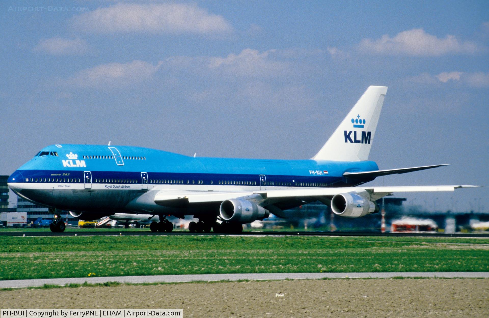PH-BUI, 1975 Boeing 747-206B C/N 21111, After conversion this KLM B742 is now optical a 300 series