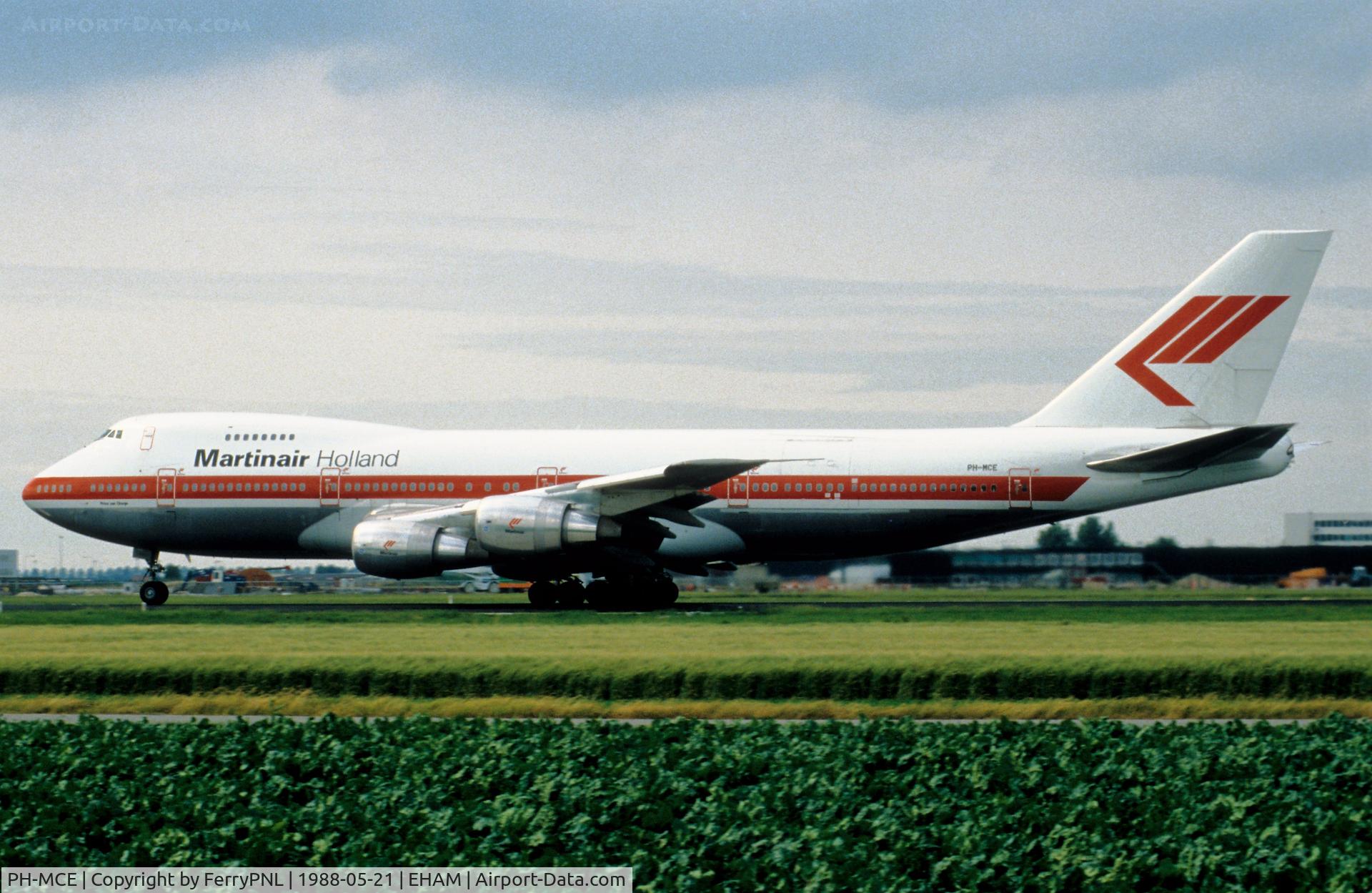 PH-MCE, 1987 Boeing 747-21AC C/N 23652, Martinair B742 departing