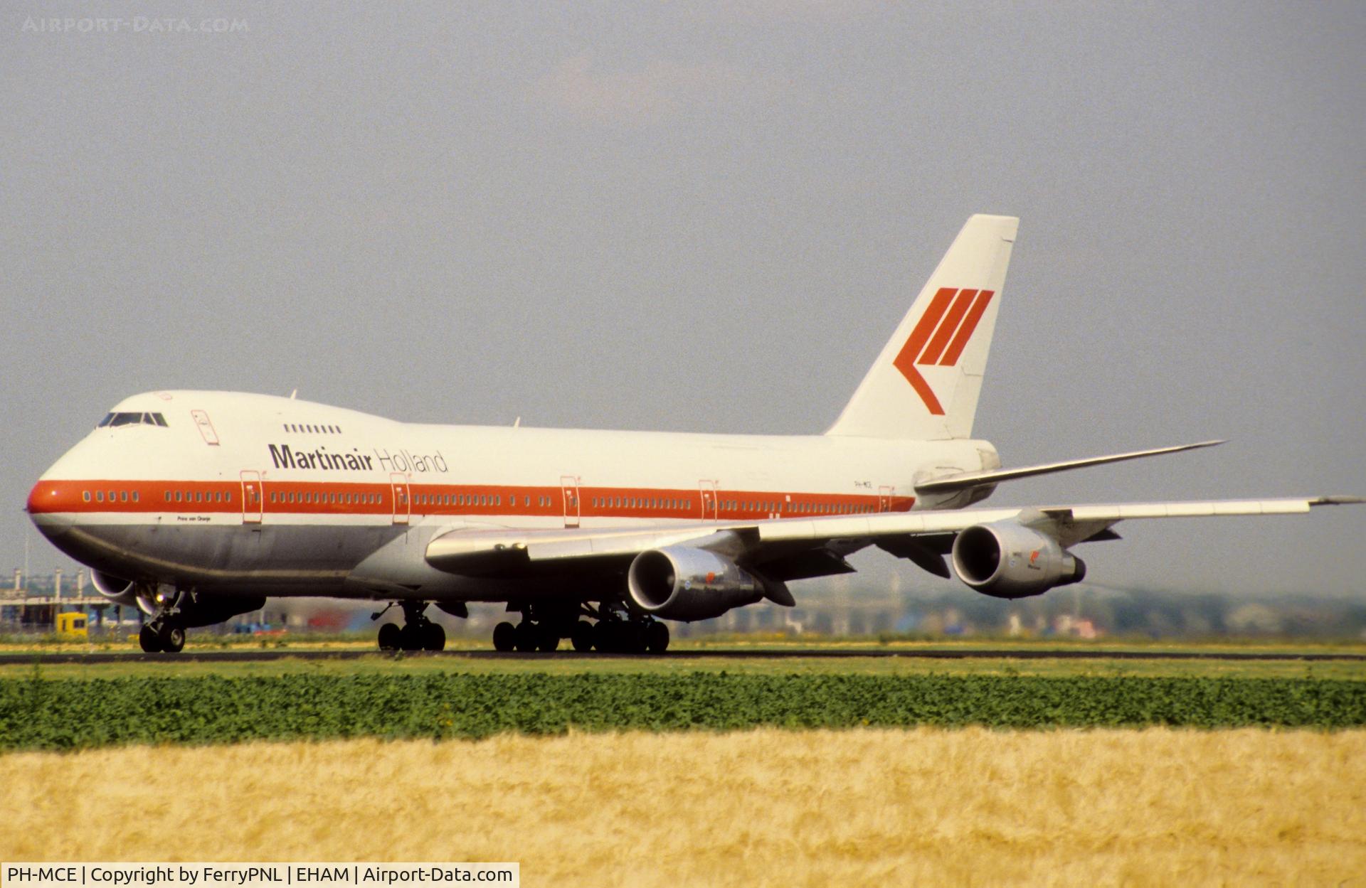 PH-MCE, 1987 Boeing 747-21AC C/N 23652, Martinair B742 taking-off