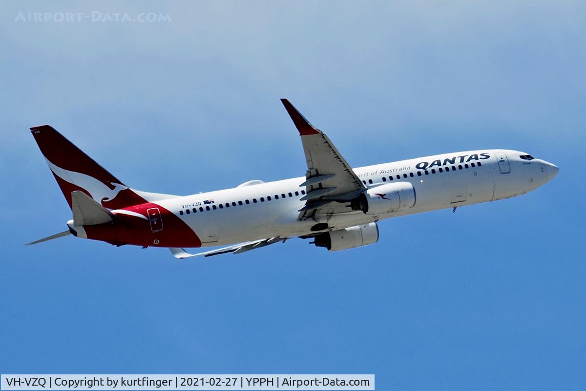 VH-VZQ, 2011 Boeing 737-838 C/N 39357, Boeing 737-800 cn 39357 Ln 3743. Qantas VH-VZQ name Belconnen departed runway 21 YPPH 27 February 2021