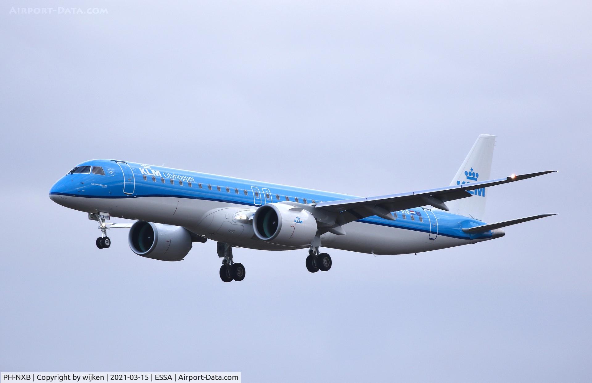 PH-NXB, 2021 Embraer E195-E2 (ERJ-190-400STD) C/N 19020047, RWY 01L
